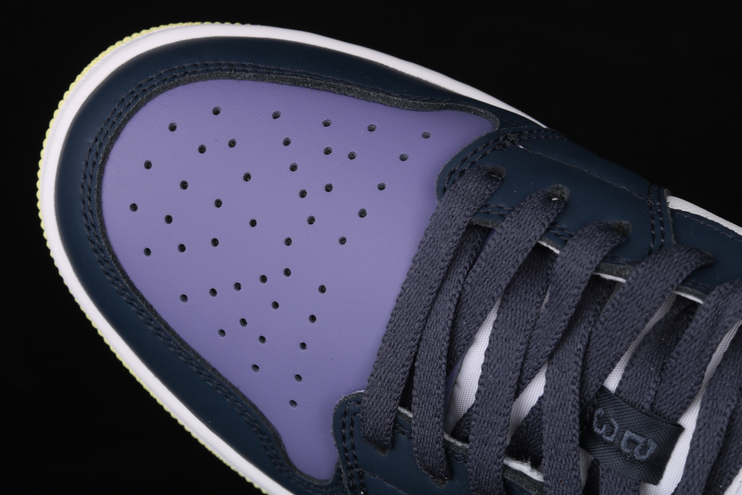 Jordan 1 Low Purple Magenta (W) DJ4342-400