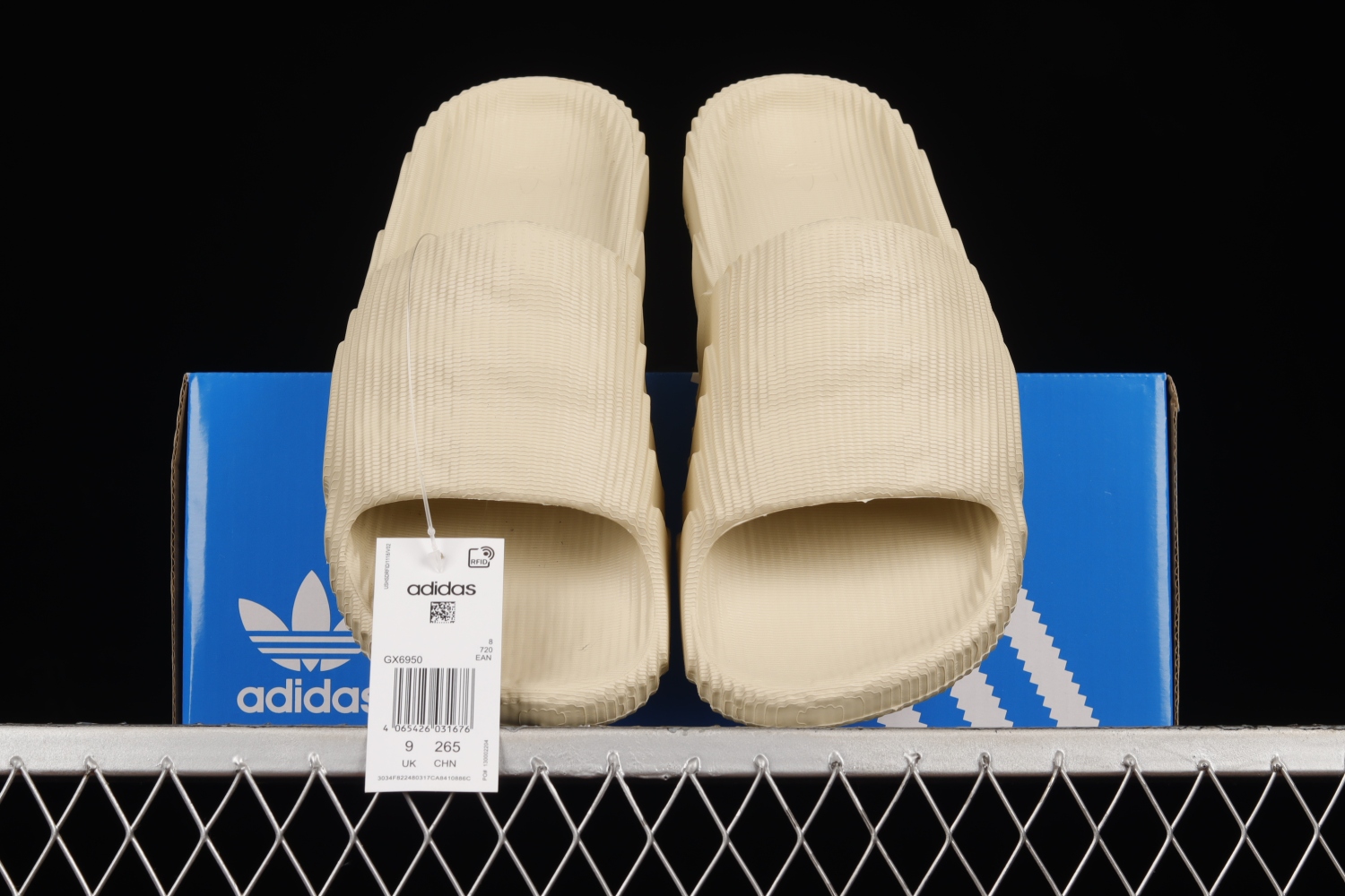 adidas Adilette 22 Slides Black Grey GX6950
