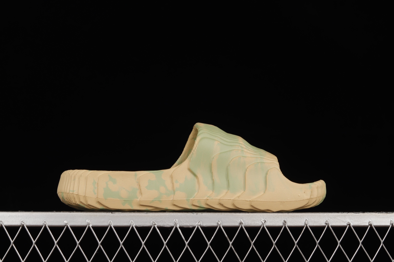 adidas Adilette 22 Slides Magic Lime St Desert Sand GY1597