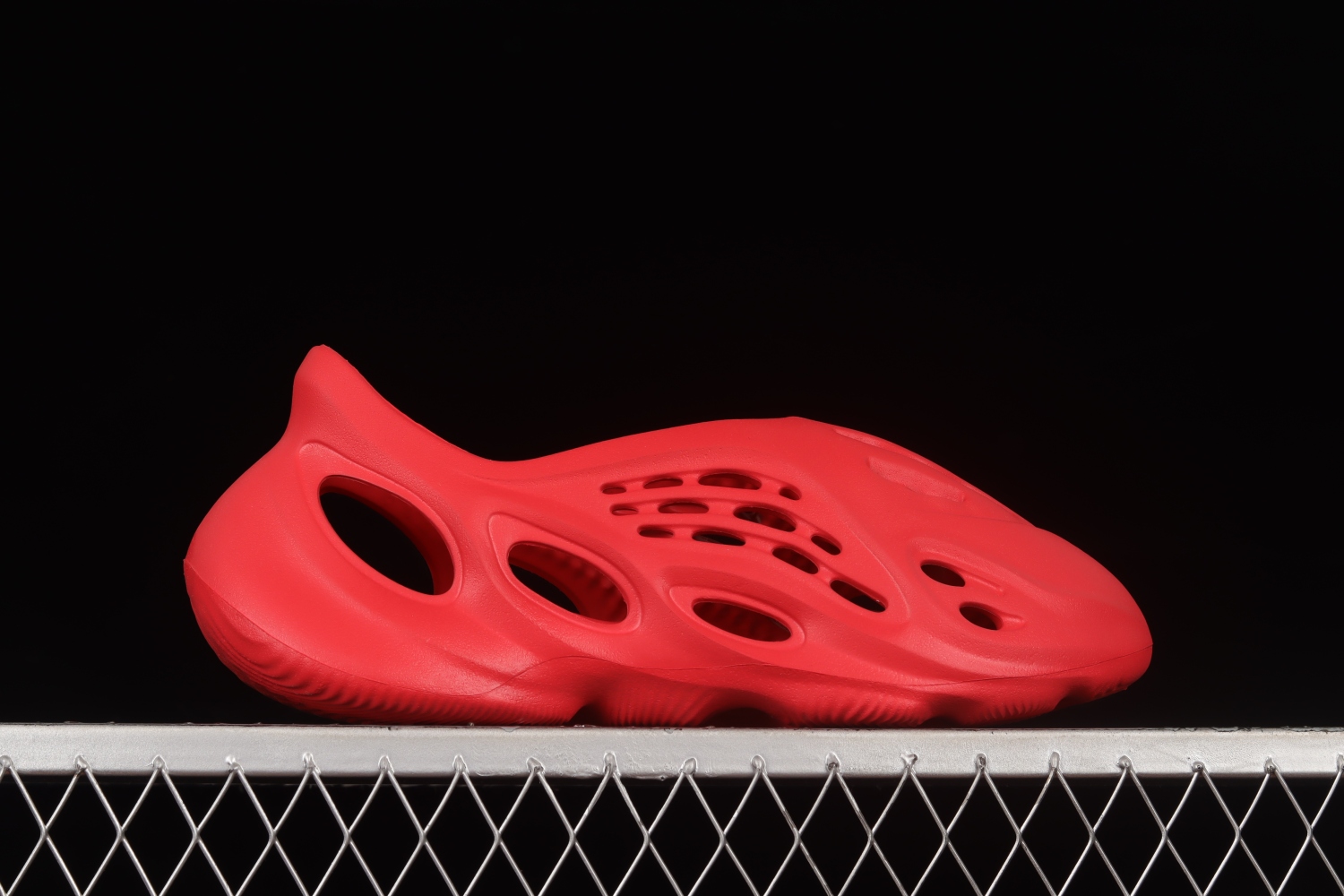 adidas Yeezy Foam RNNR Vermillion GW3355