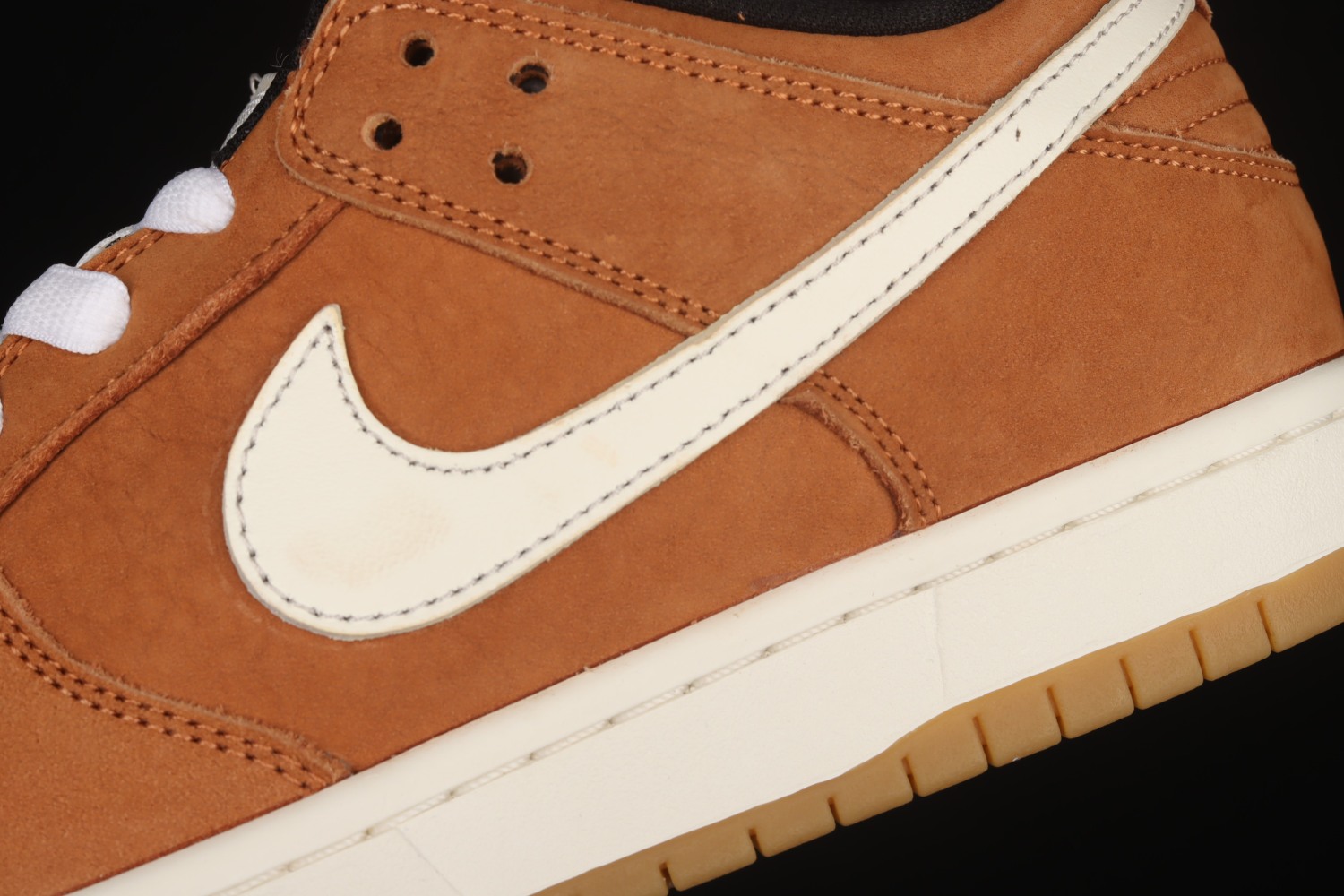 Nike SB Dunk Low Pro Dark Russet DH1319-200