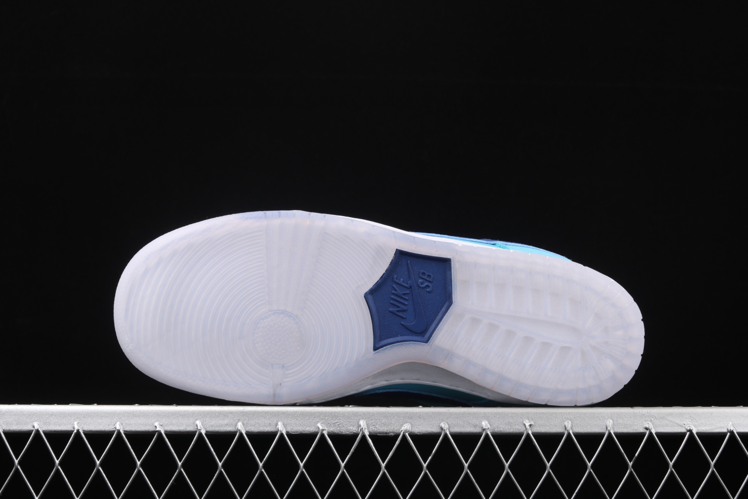 Nike SB Dunk Low Pro Blue Fury BQ6817-400