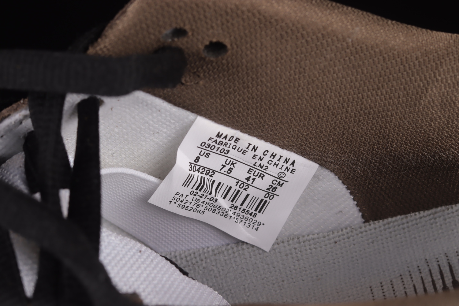 Nike SB Dunk Low White Black Trail End Brown 304292-102