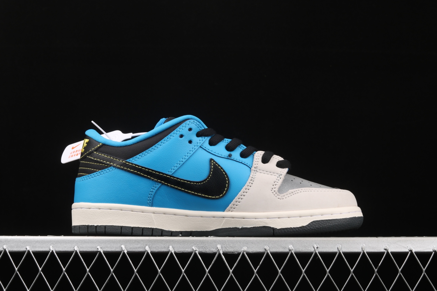 Nike SB Dunk Low Instant Skateboards CZ5128-400