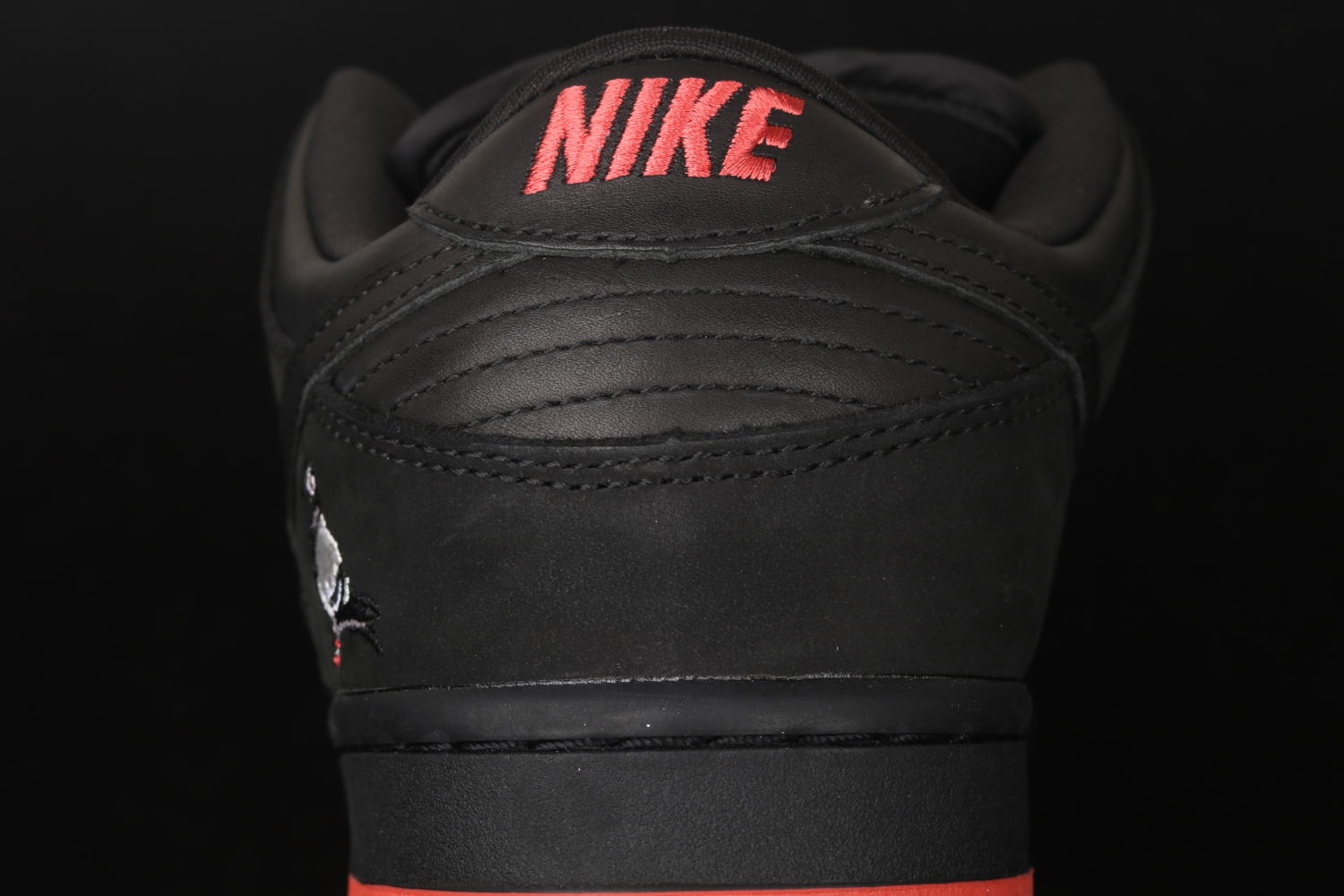 Nike SB Dunk Low TRD QS Black Pigeon 883232-008