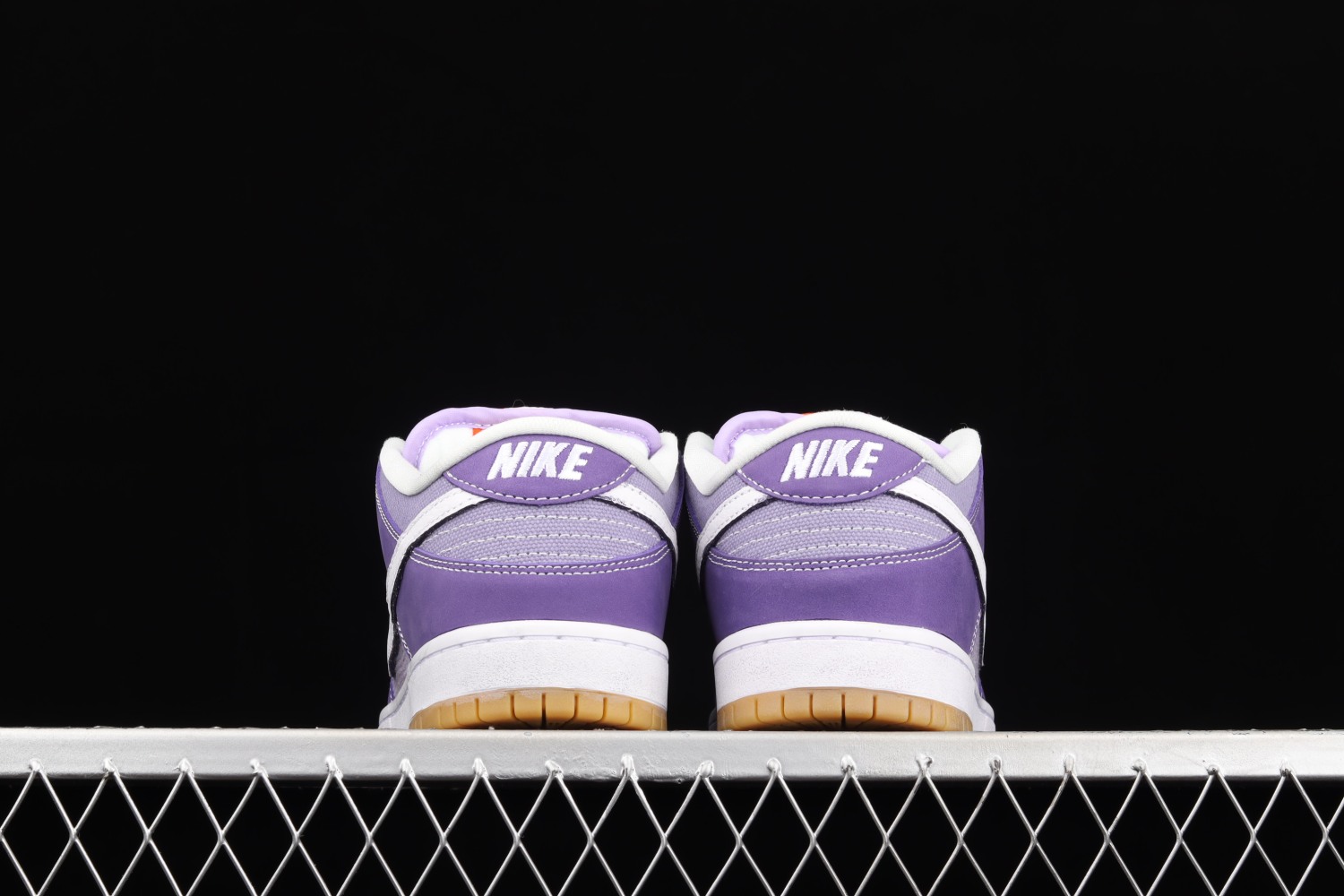 Nike SB Dunk Low Pro ISO Orange Label Unbleached Pack Lilac DA9658-500