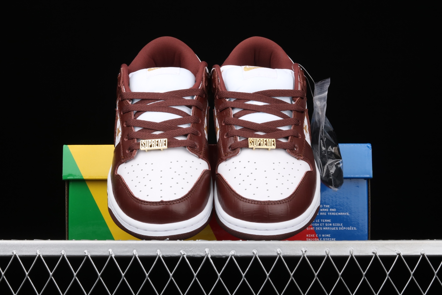 Nike SB Dunk Low Supreme Stars Barkroot Brown (2021) DH3228-103