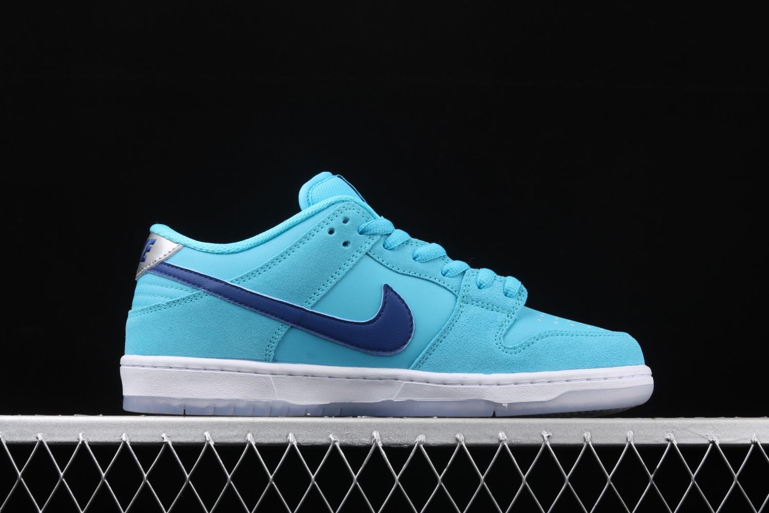 Nike SB Dunk Low Pro Blue Fury BQ6817-400
