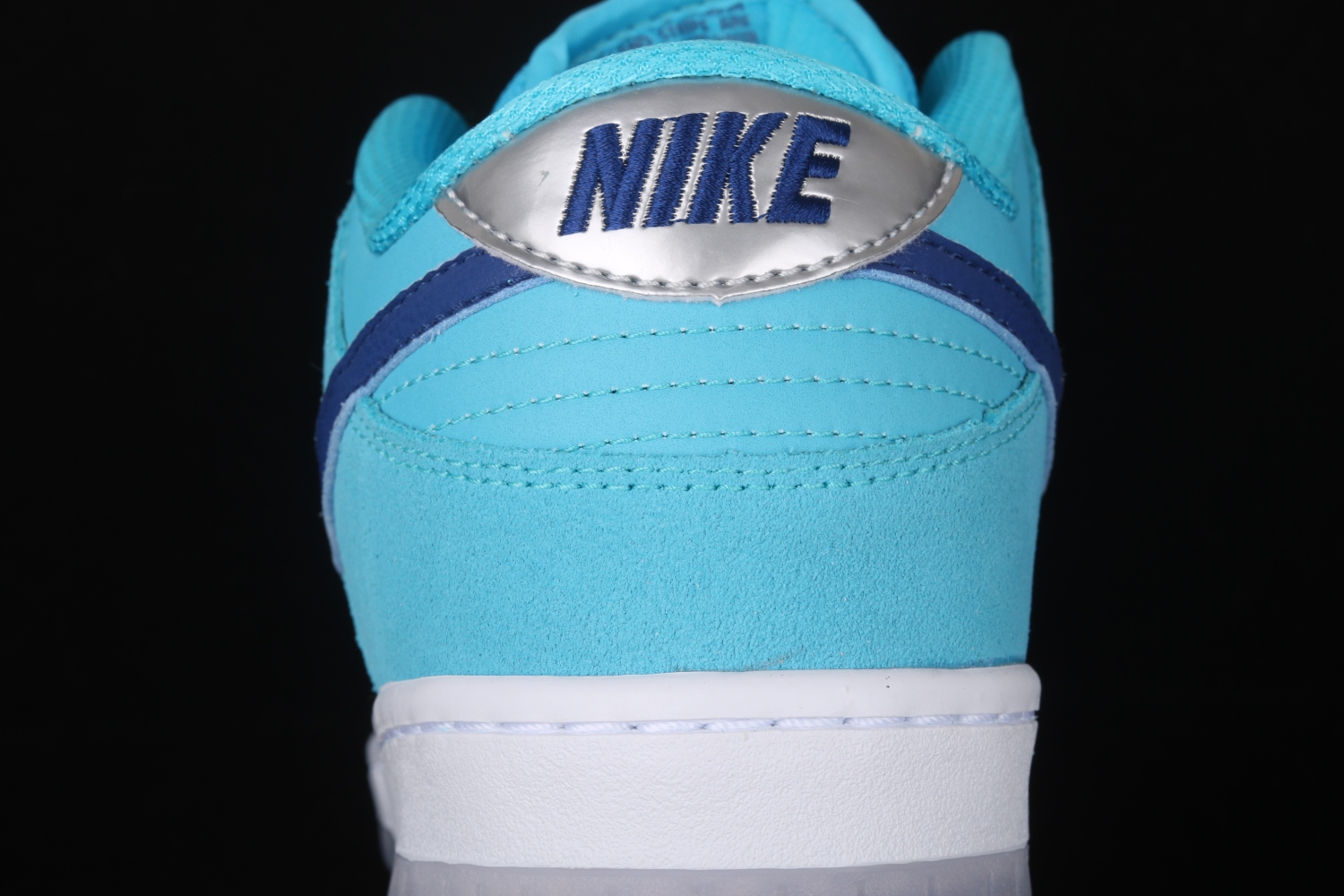 Nike SB Dunk Low Pro Blue Fury BQ6817-400