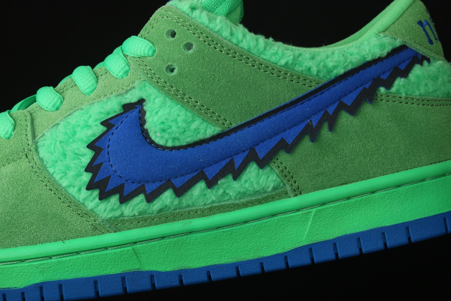 Nike SB Dunk Low Grateful Dead Bears Green CJ5378-300