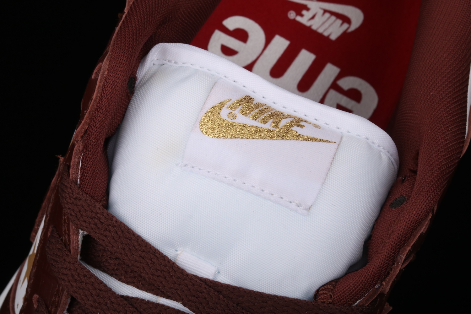 Nike SB Dunk Low Supreme Stars Barkroot Brown (2021) DH3228-103