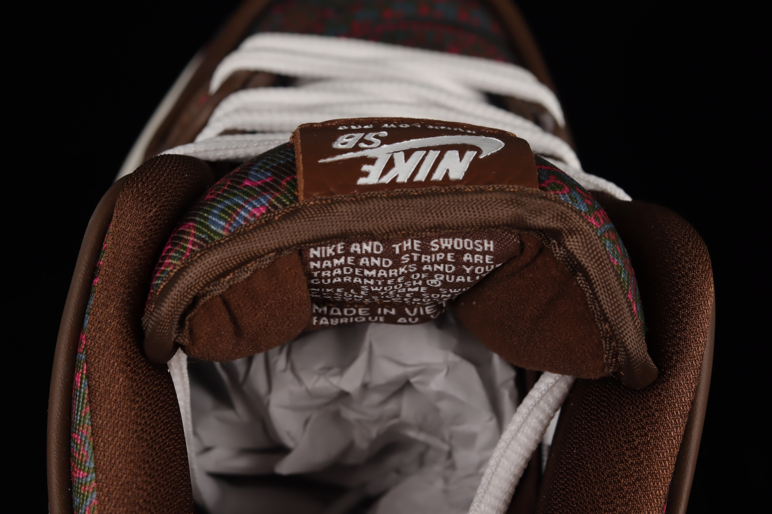 Nike SB Dunk Low Pro Paisley Brown  DH7534-200