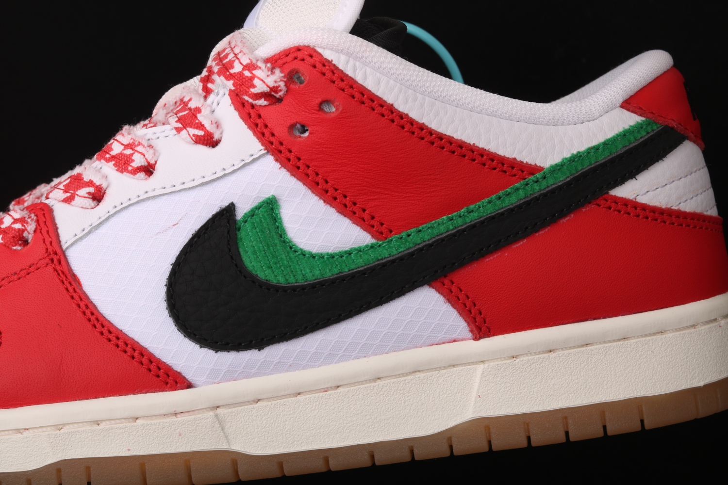 Nike SB Dunk Low Frame Skate Habibi CT2550-600