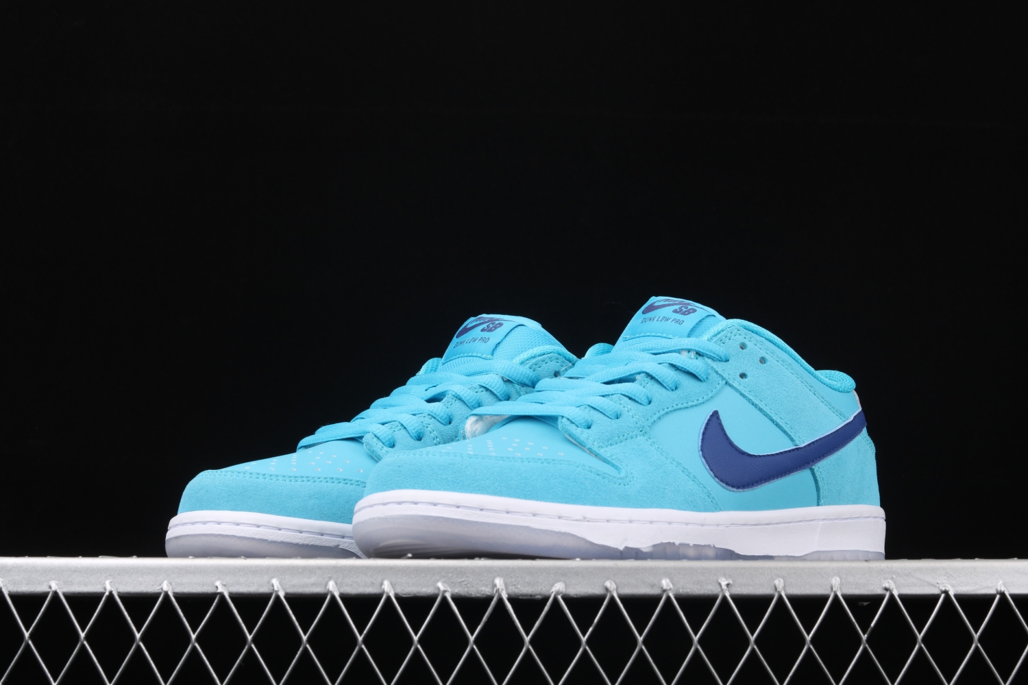 Nike SB Dunk Low Pro Blue Fury BQ6817-400