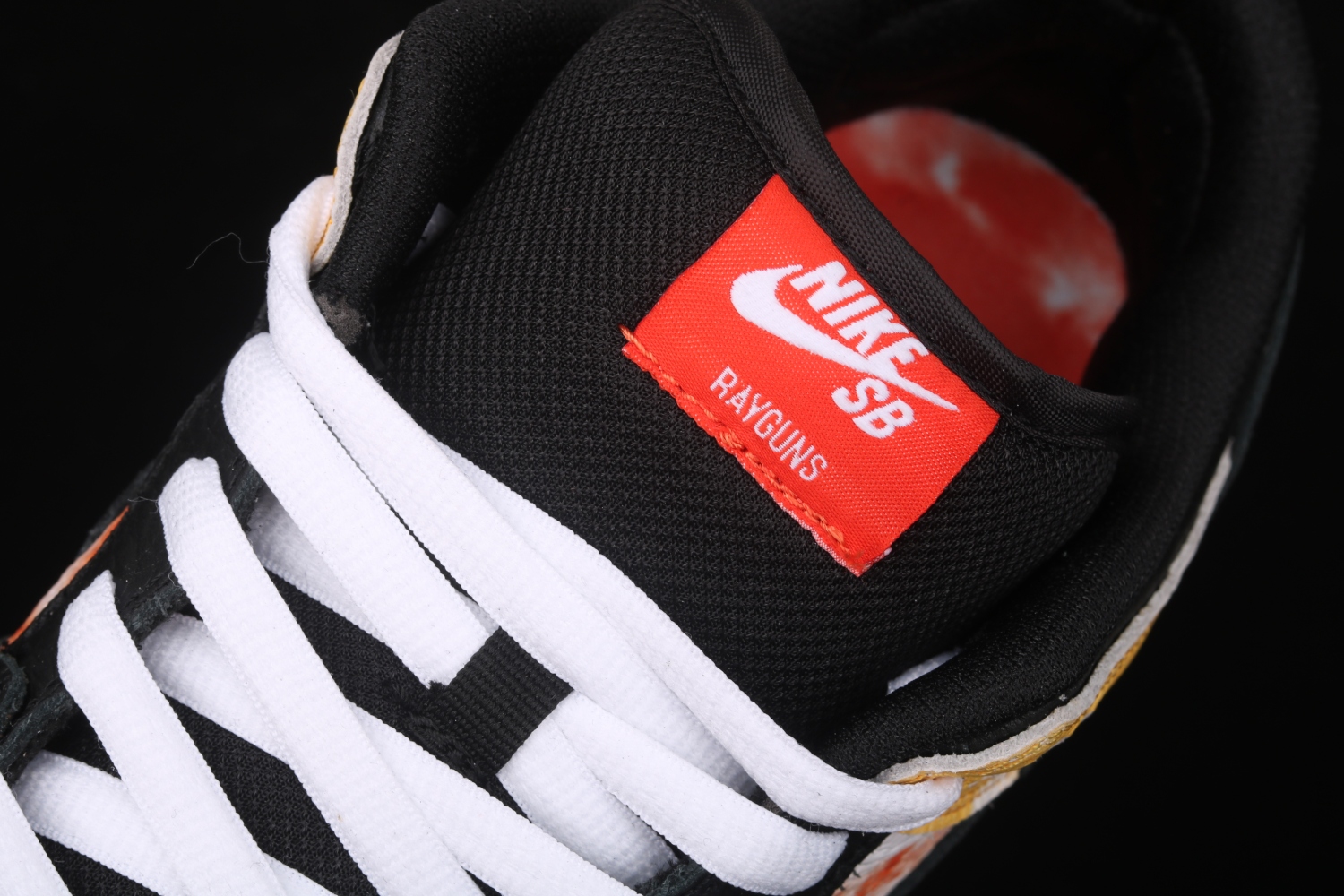 Nike SB Dunk Low Raygun Tie-Dye Black BQ6832-001