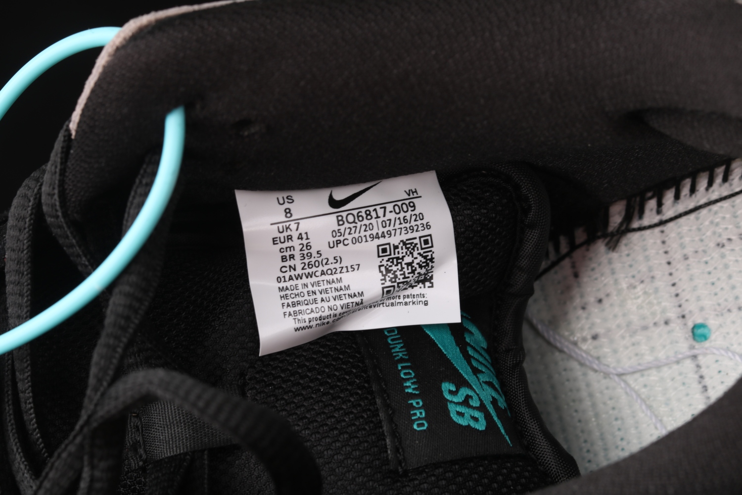 Nike SB Dunk Low atmos Elephant BQ6817-009