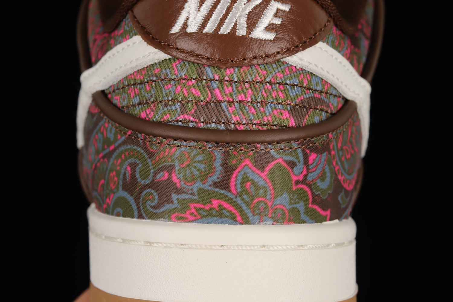Nike SB Dunk Low Pro Paisley Brown  DH7534-200