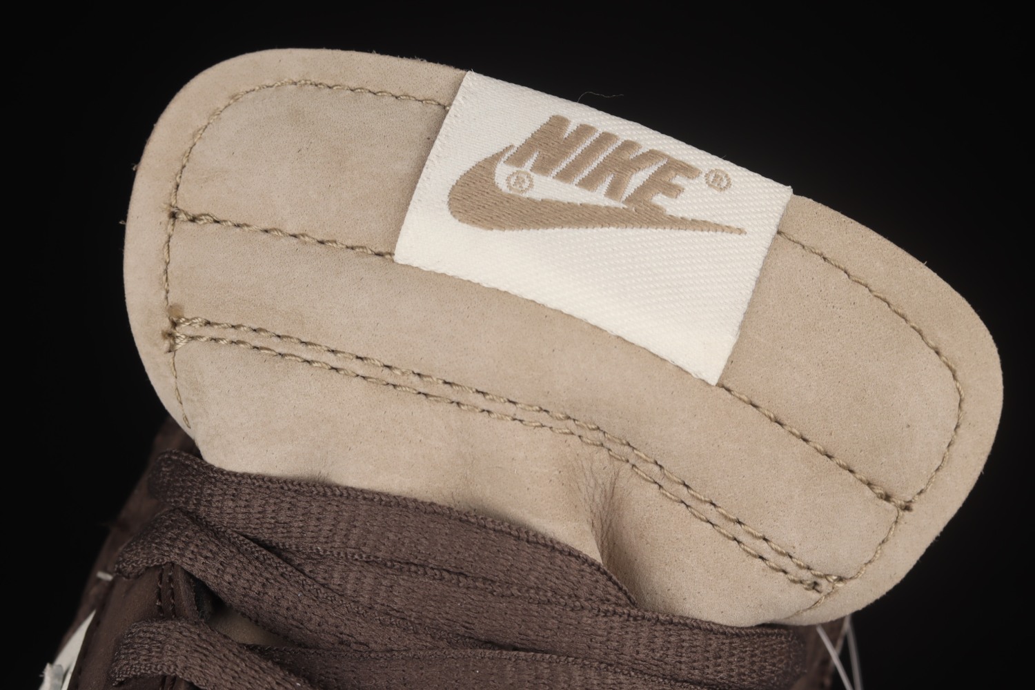 Otomo Katsuhiro x Nike SB Dunk Low Steamboy OST Grey Brown Mocha LF0039-001