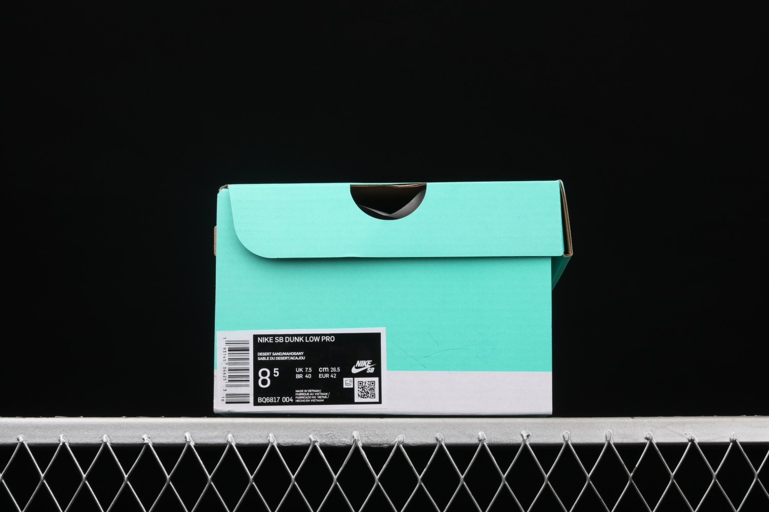 Nike SB Dunk Low Desert Sand Mahogany  BQ6817-004