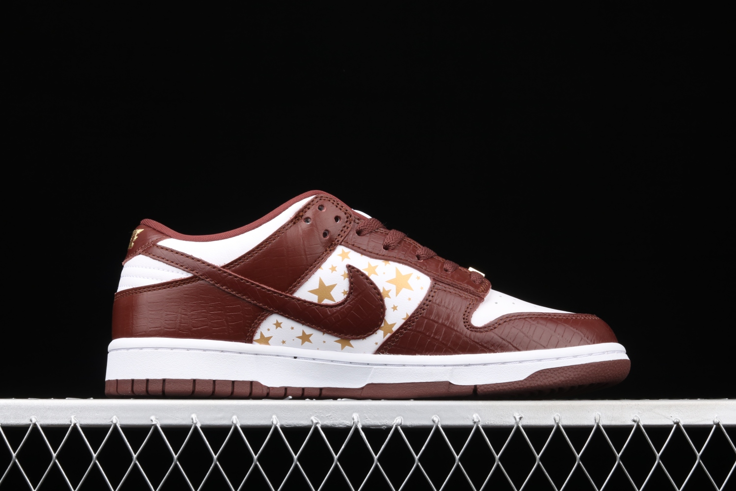 Nike SB Dunk Low Supreme Stars Barkroot Brown (2021) DH3228-103