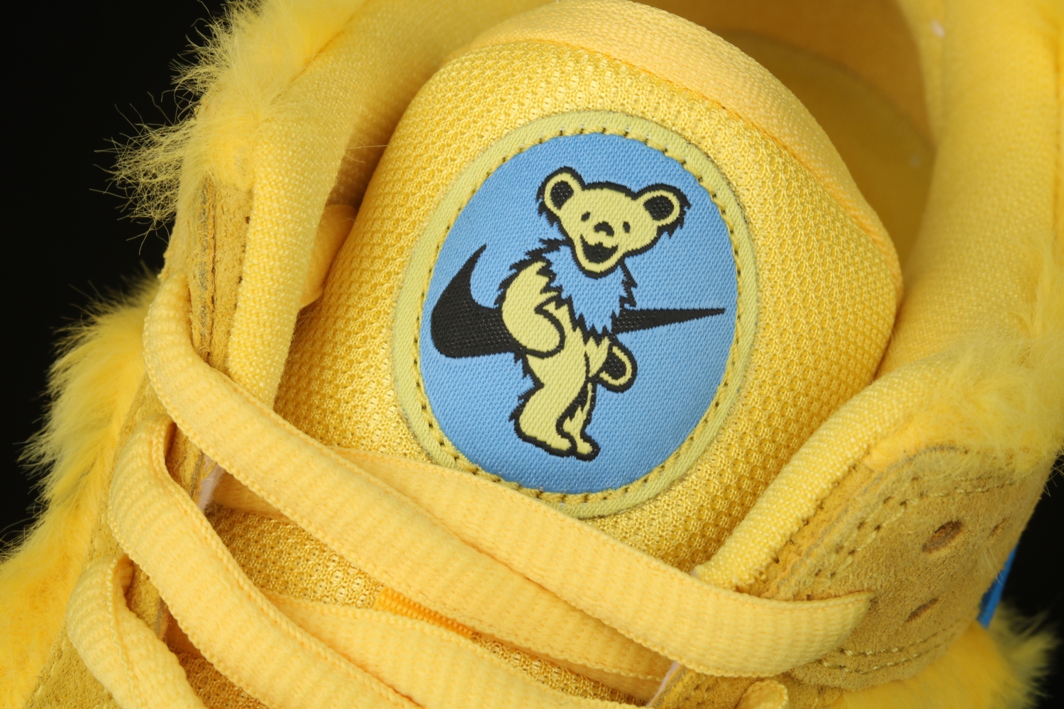 Nike SB Dunk Low Grateful Dead Bears Opti Yellow CJ5378-700
