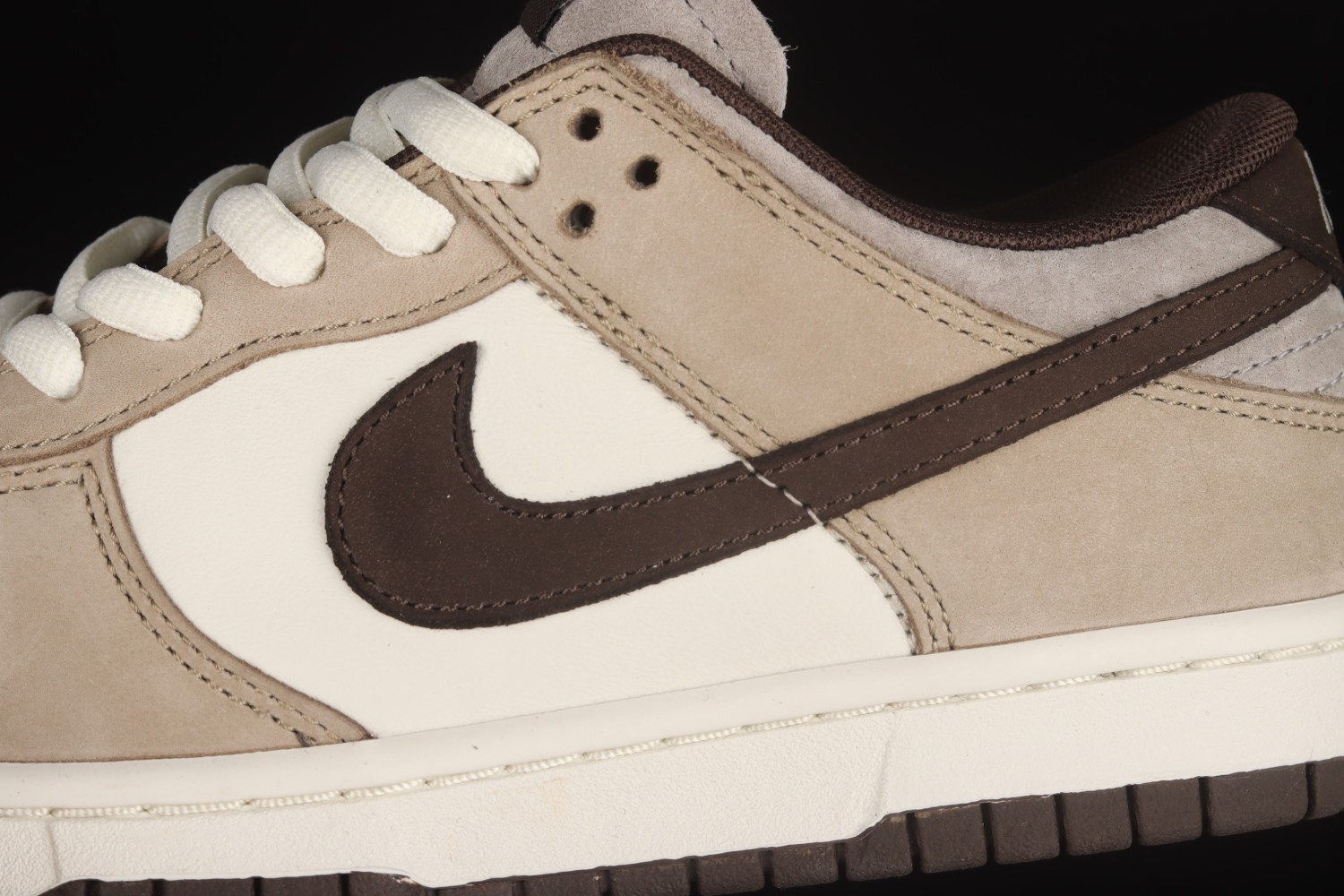 Otomo Katsuhiro x SB Dunk Low Steamboy OST LF0039-002