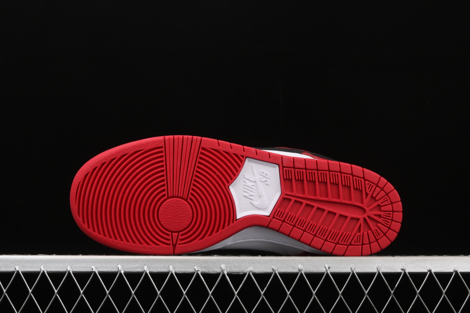 Nike SB Dunk Low J-Pack Chicago BQ6817-600