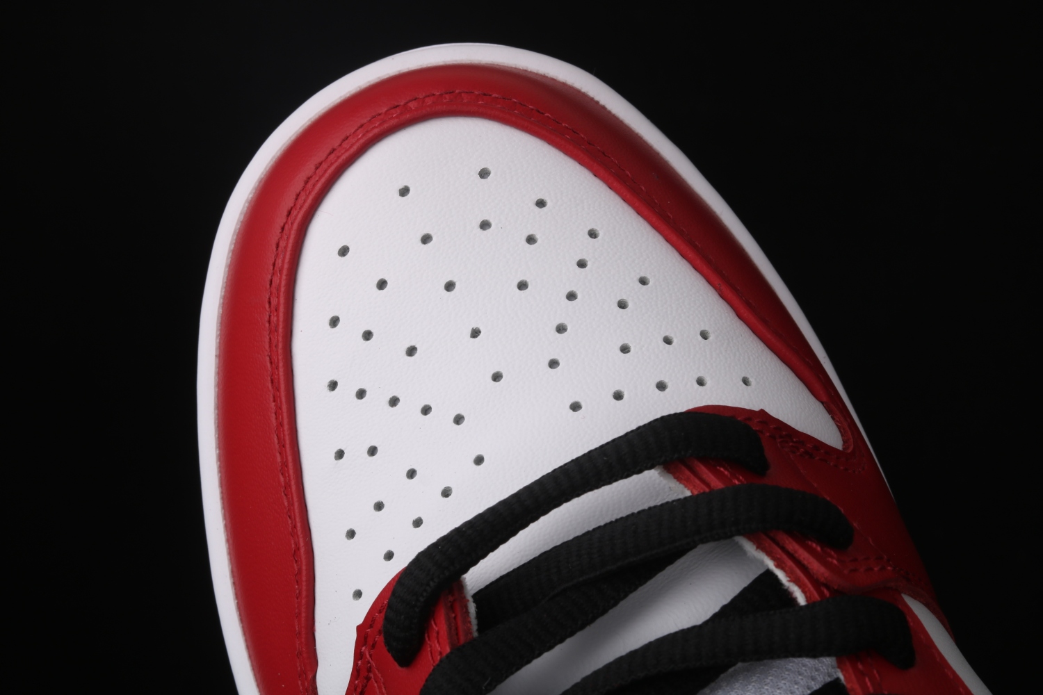 Nike SB Dunk Low J-Pack Chicago BQ6817-600