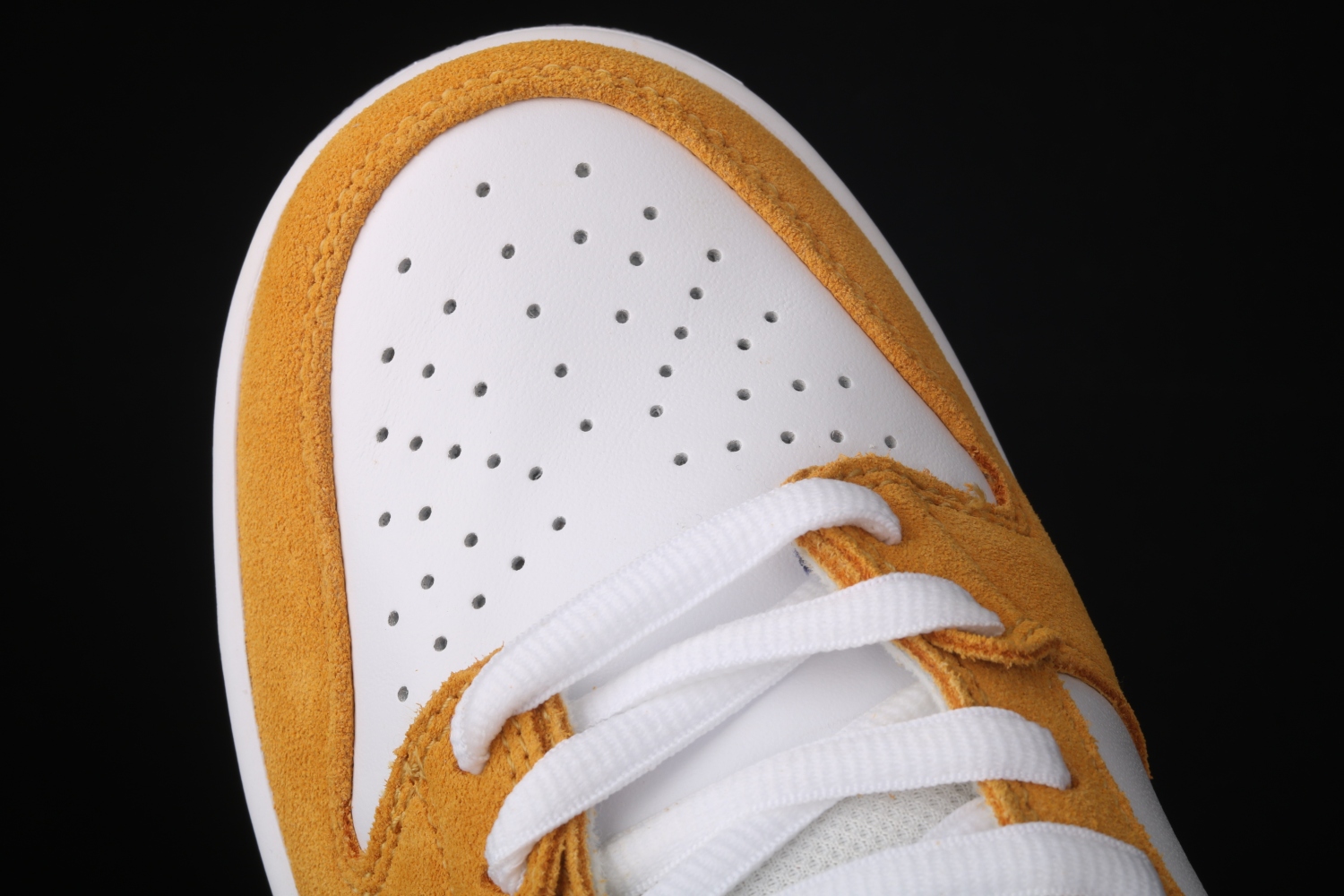 Nike SB Dunk Low Laser Orange BQ6817-800