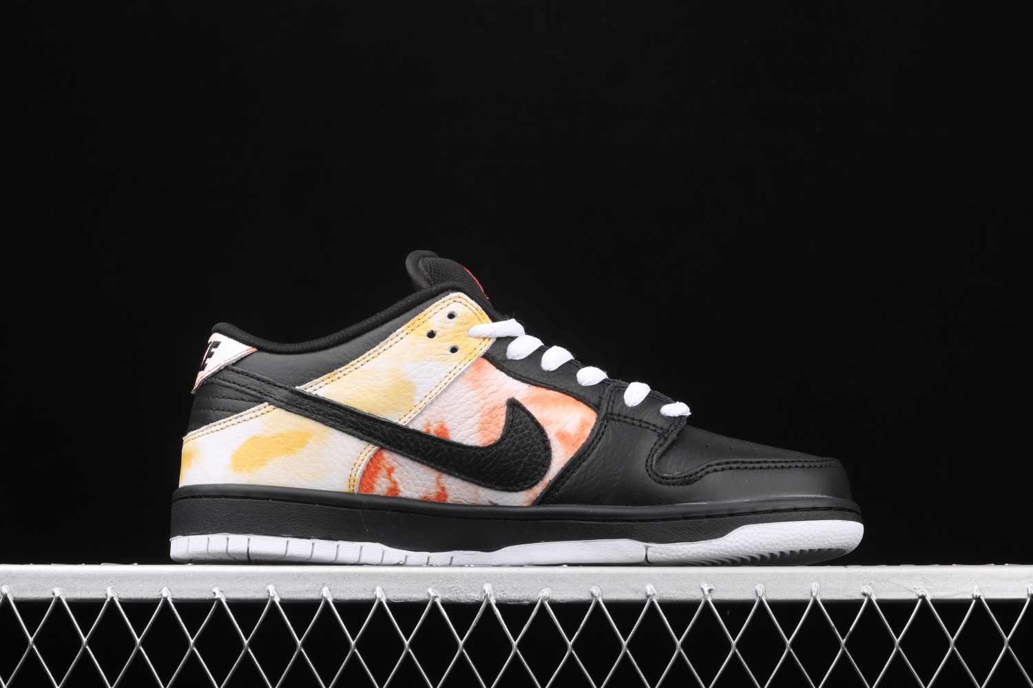 Nike SB Dunk Low Raygun Tie-Dye Black BQ6832-001