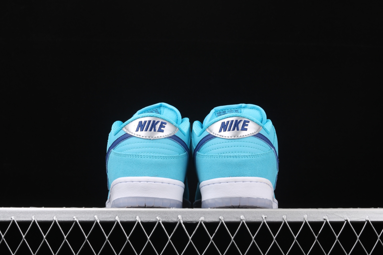 Nike SB Dunk Low Pro Blue Fury BQ6817-400