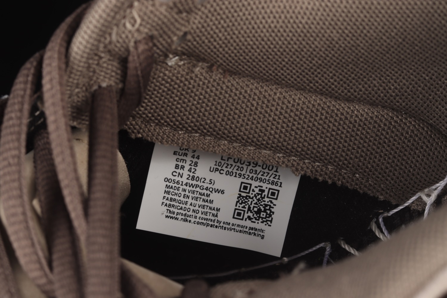Otomo Katsuhiro x Nike SB Dunk Low Steamboy OST Grey Brown Mocha LF0039-001