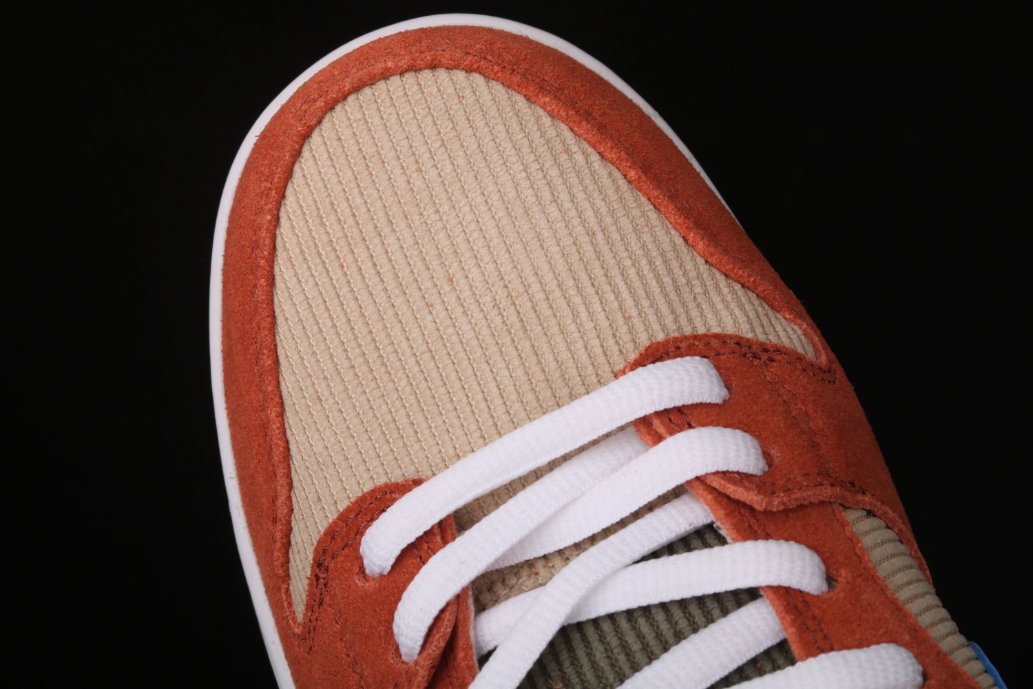 Nike SB Dunk Low Corduroy Dusty Peach BQ6817-201