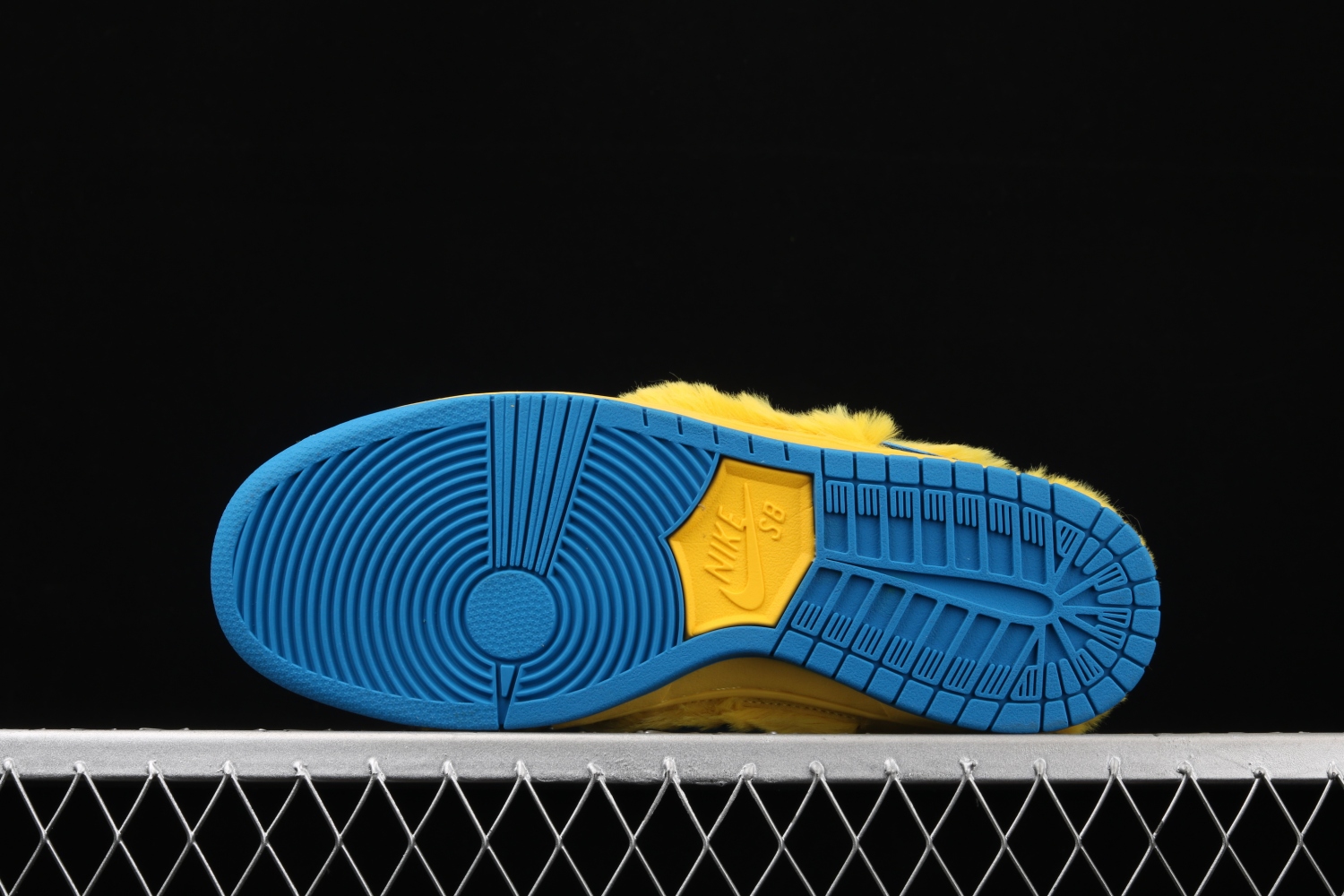Nike SB Dunk Low Grateful Dead Bears Opti Yellow CJ5378-700