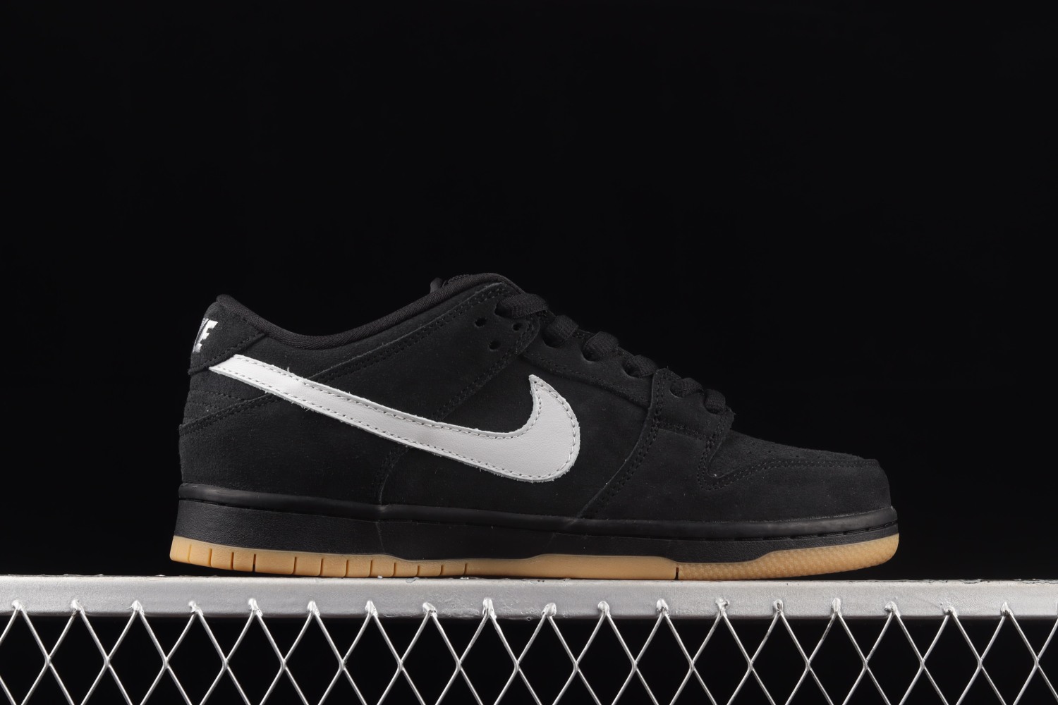 Nike SB Dunk Low Fog BQ6817-010