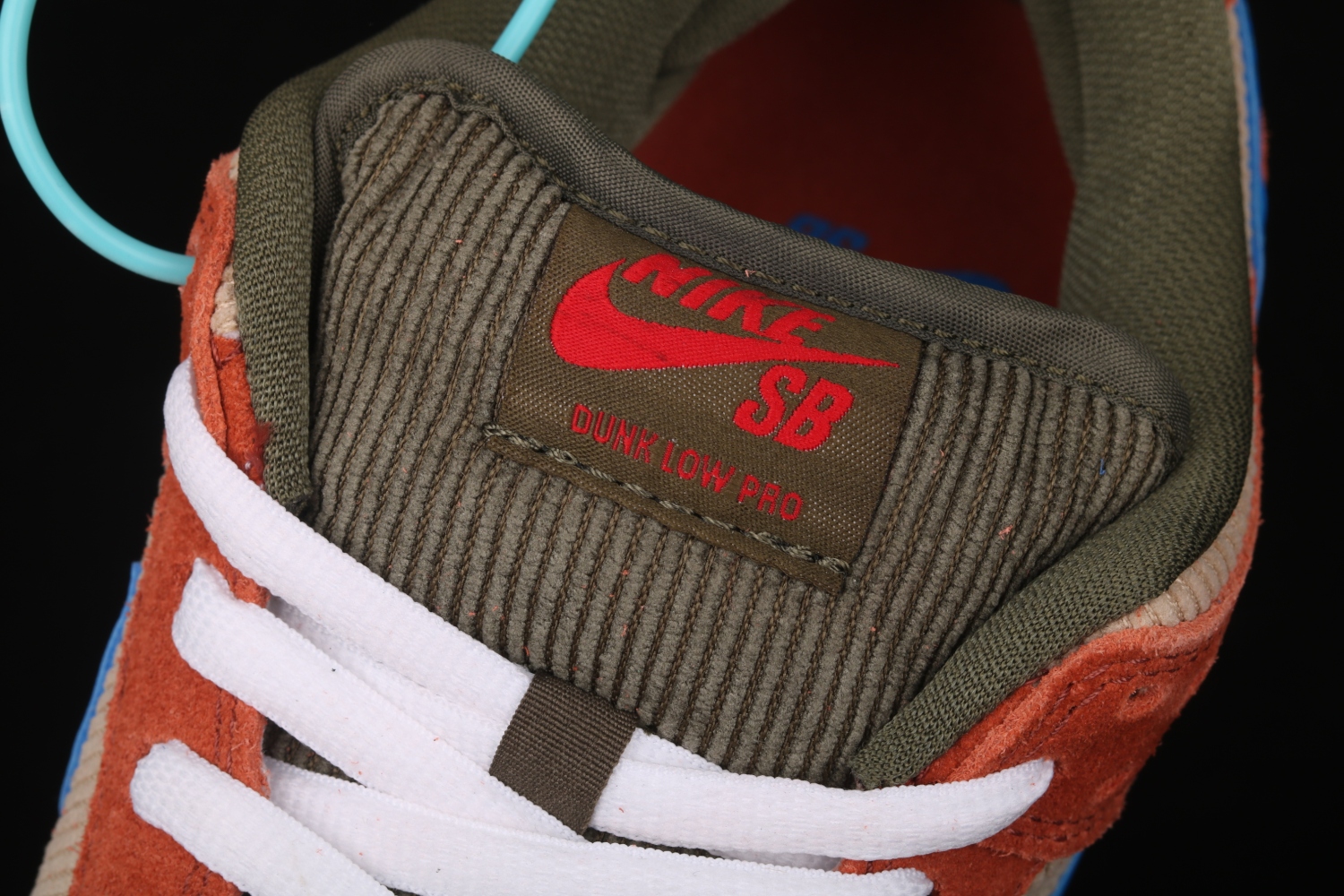 Nike SB Dunk Low Corduroy Dusty Peach BQ6817-201