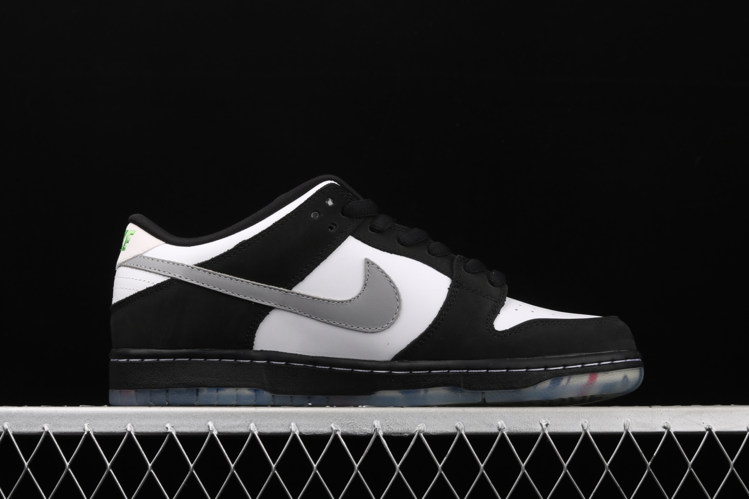 Nike SB Dunk Low Staple Panda Pigeon BV1310-013