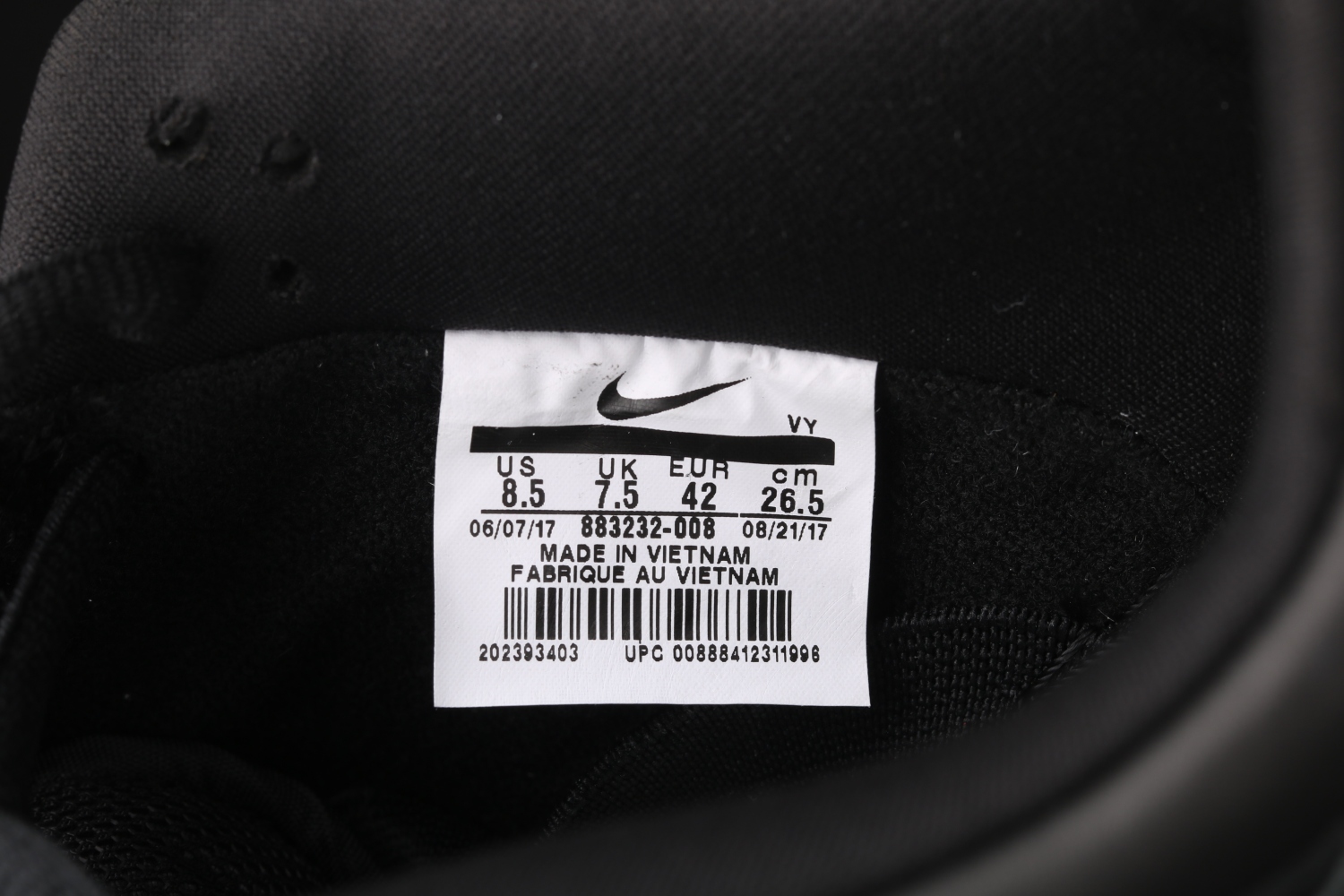 Nike SB Dunk Low TRD QS Black Pigeon 883232-008