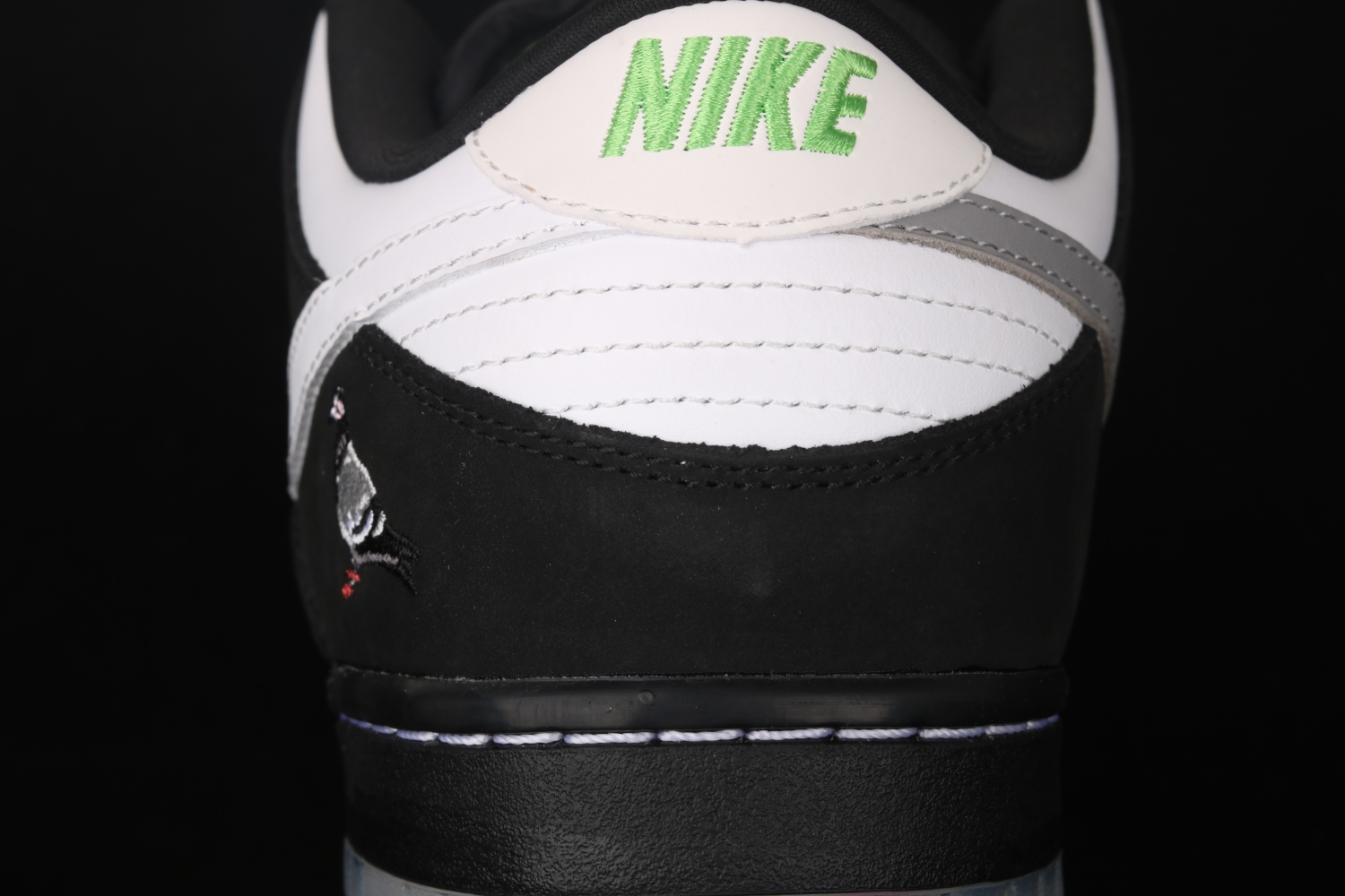 Nike SB Dunk Low Staple Panda Pigeon BV1310-013