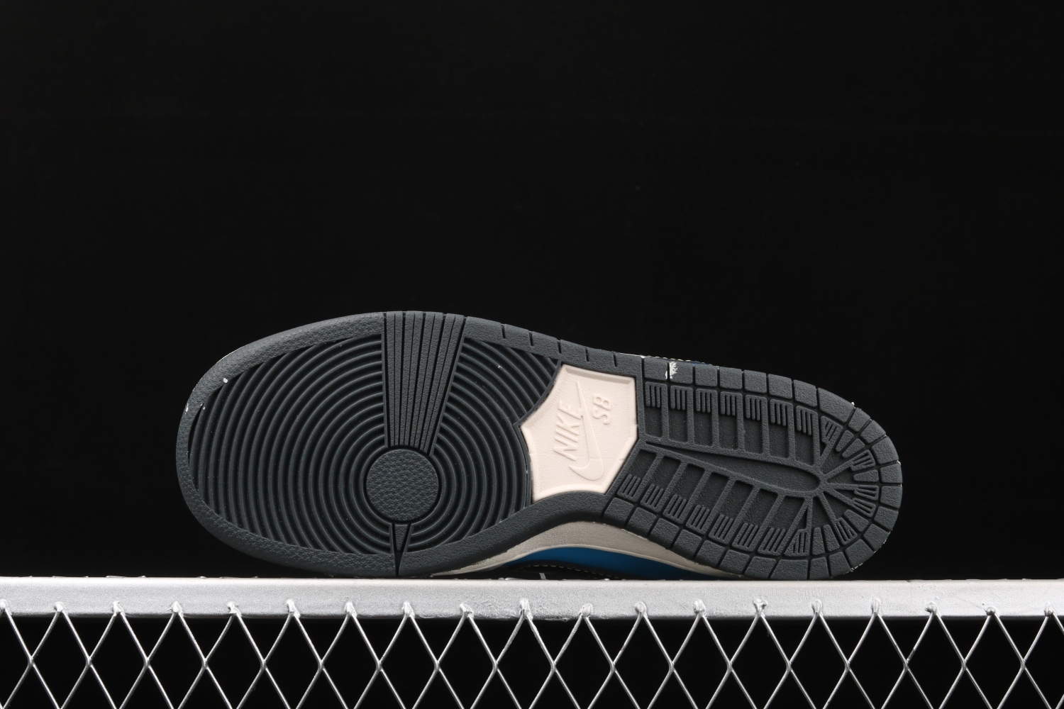 Nike SB Dunk Low Instant Skateboards CZ5128-400