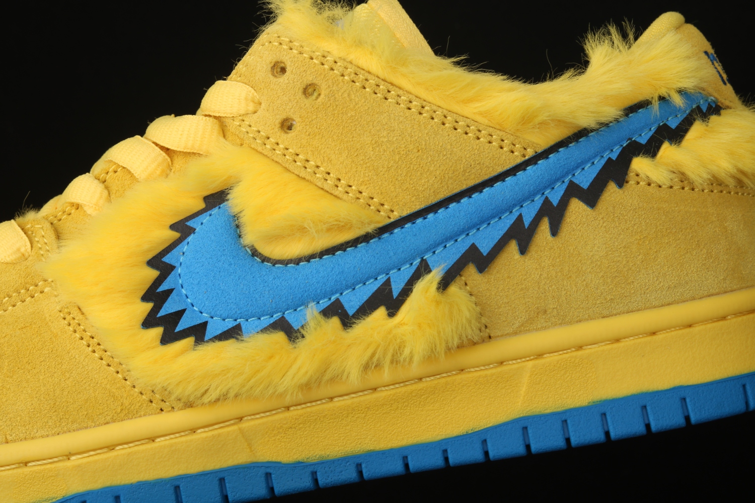 Nike SB Dunk Low Grateful Dead Bears Opti Yellow CJ5378-700