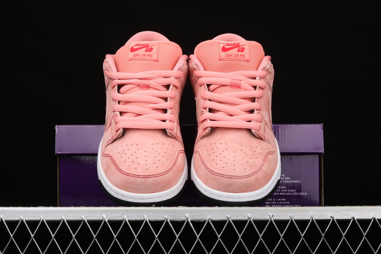 Nike SB Dunk Low Pink Pig CV1655-600