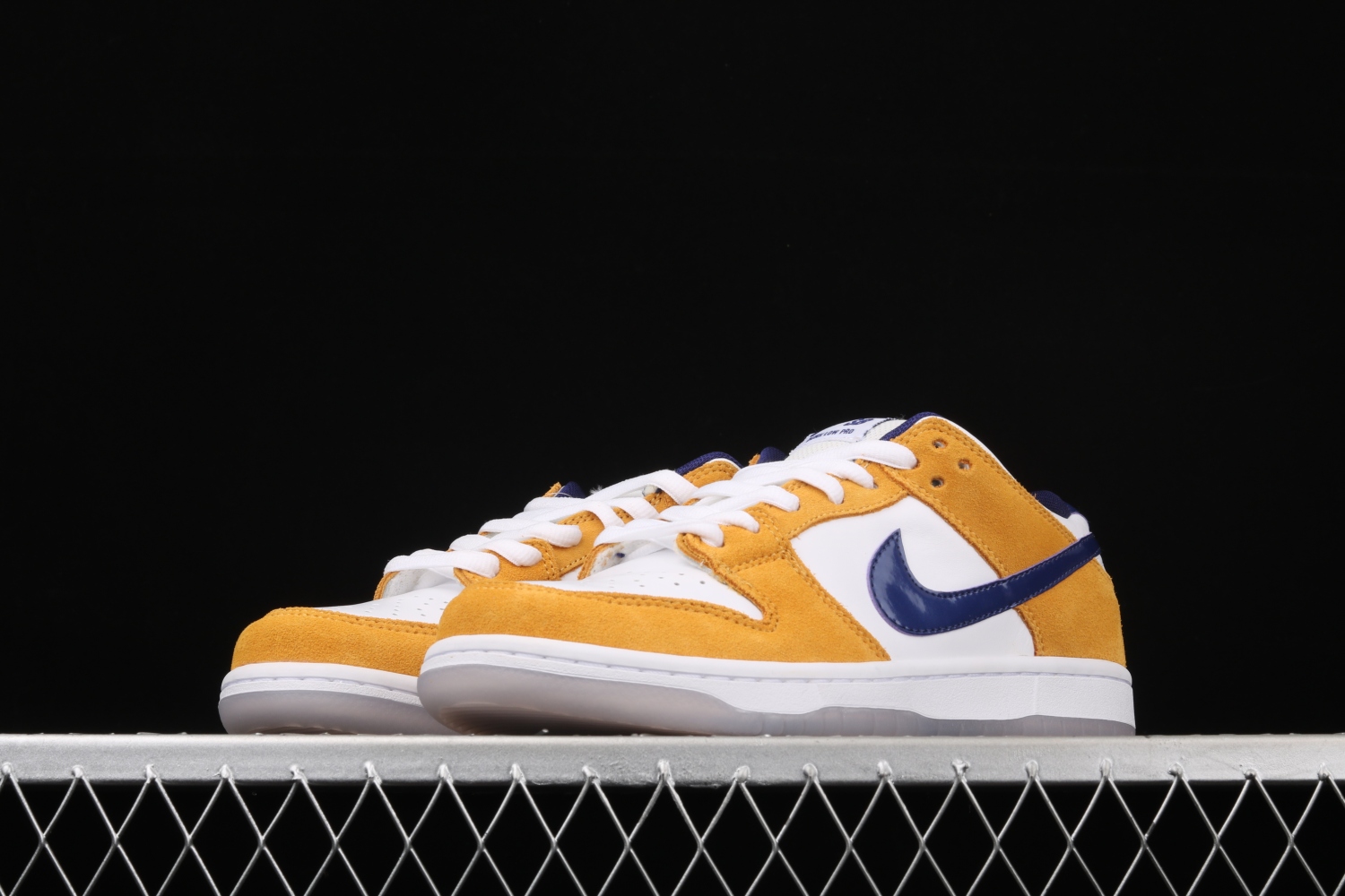 Nike SB Dunk Low Laser Orange BQ6817-800