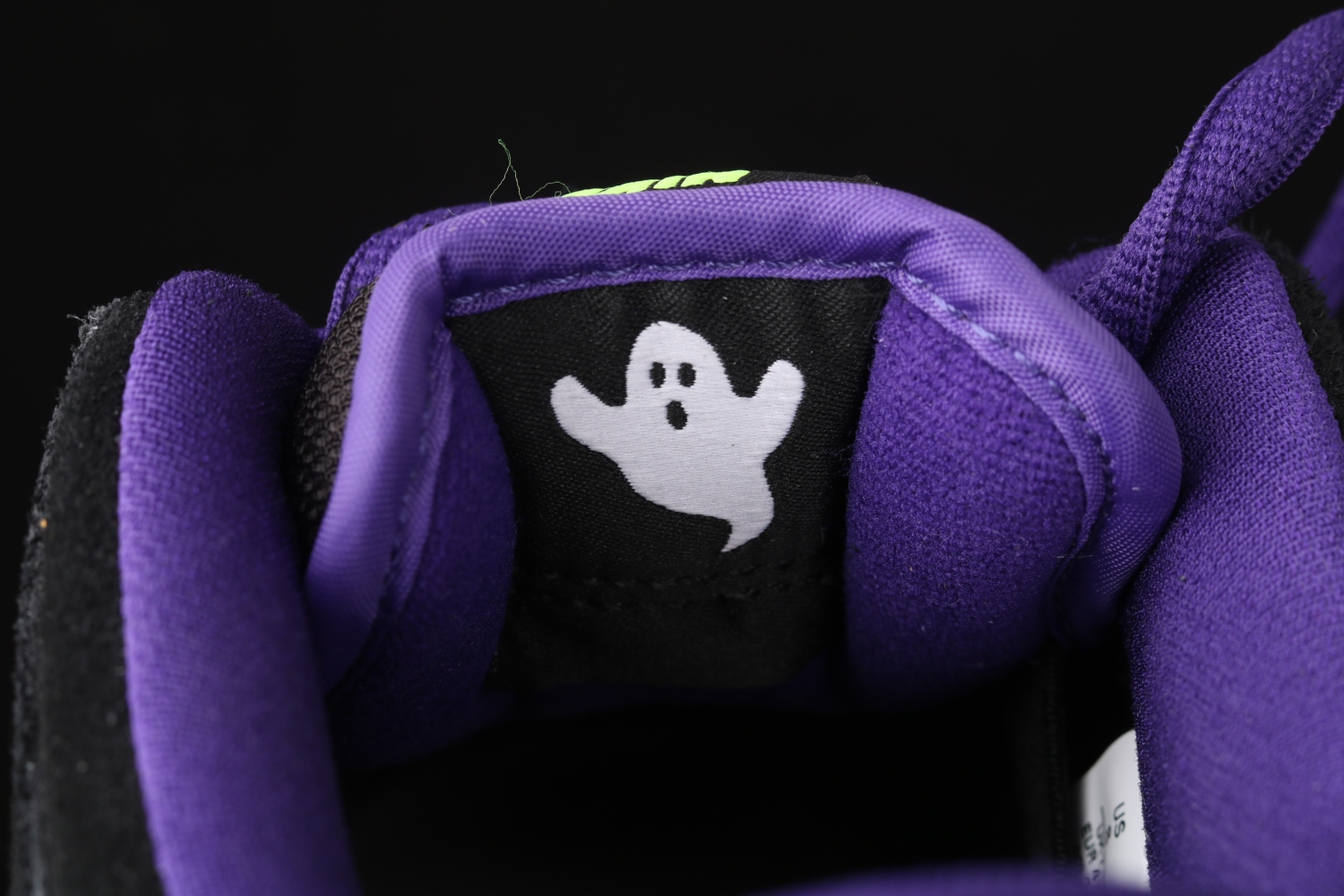 Nike SB Dunk Low Night of Mischief Halloween BQ6817-006