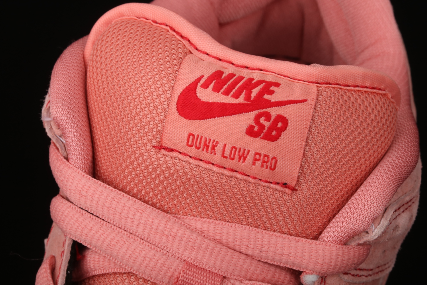 Nike SB Dunk Low Pink Pig CV1655-600