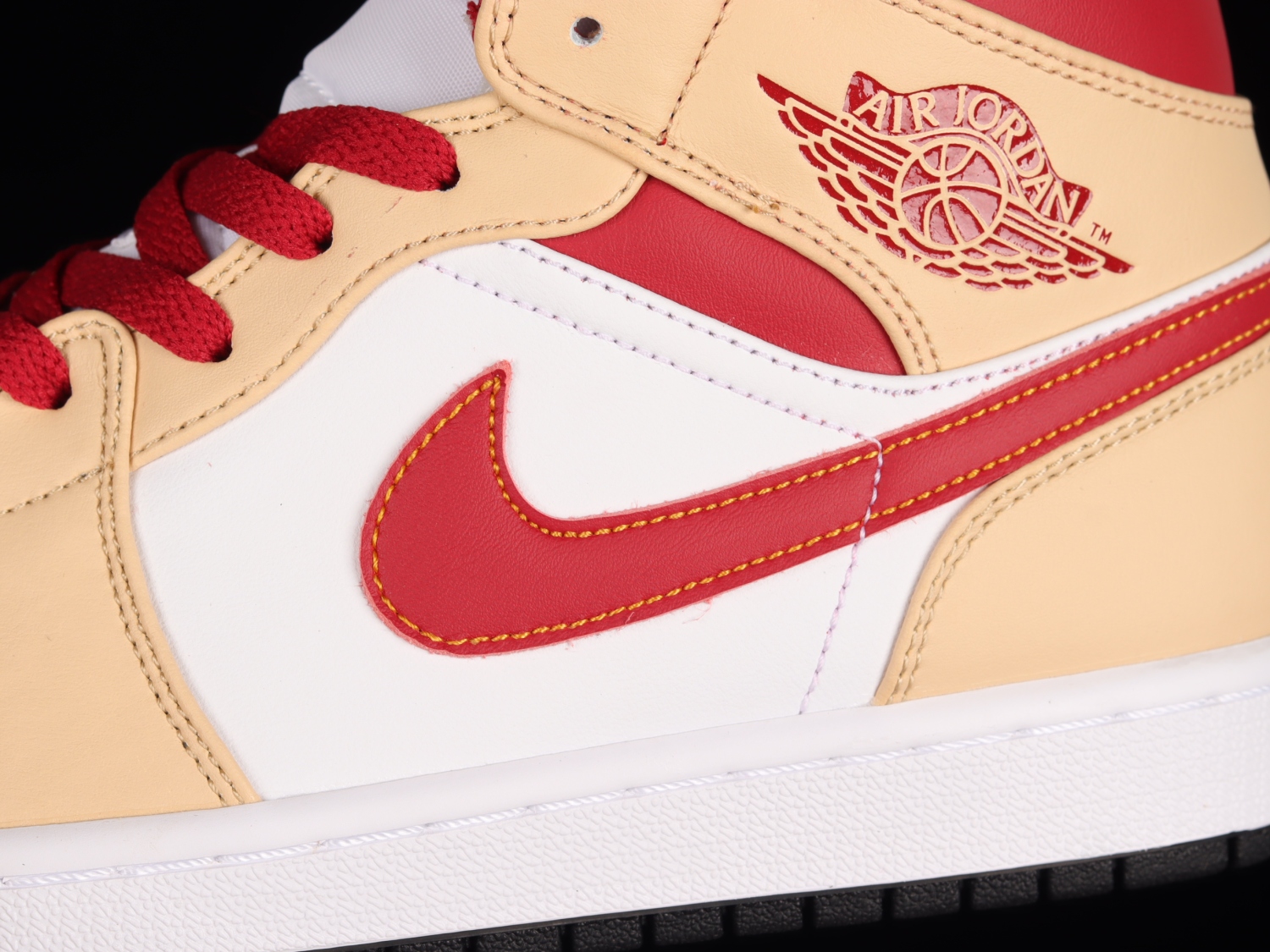 Jordan 1 Mid Light Curry Cardinal (GS) 554724-201