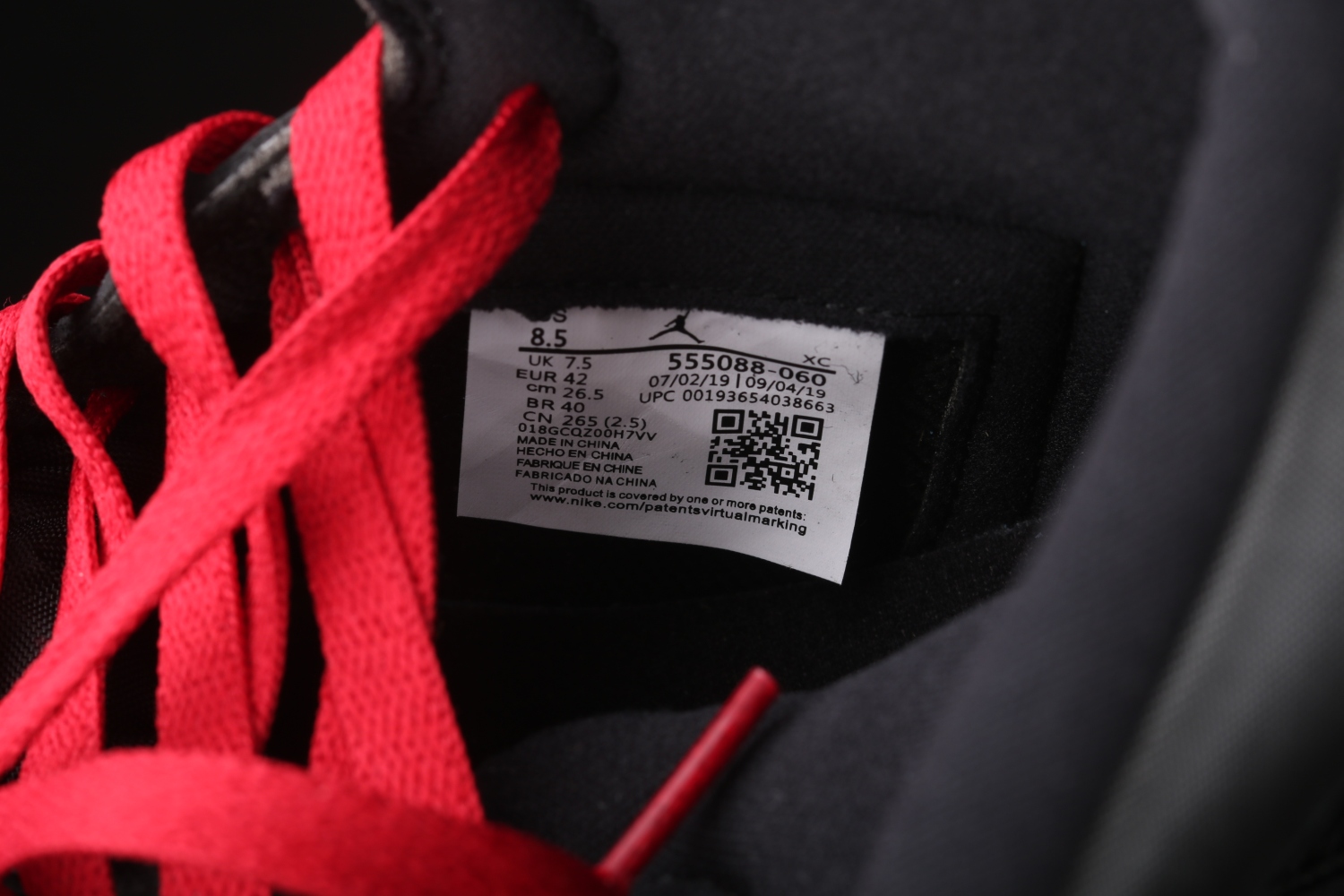 Jordan 1 Retro High Black Satin Gym Red 555088-060