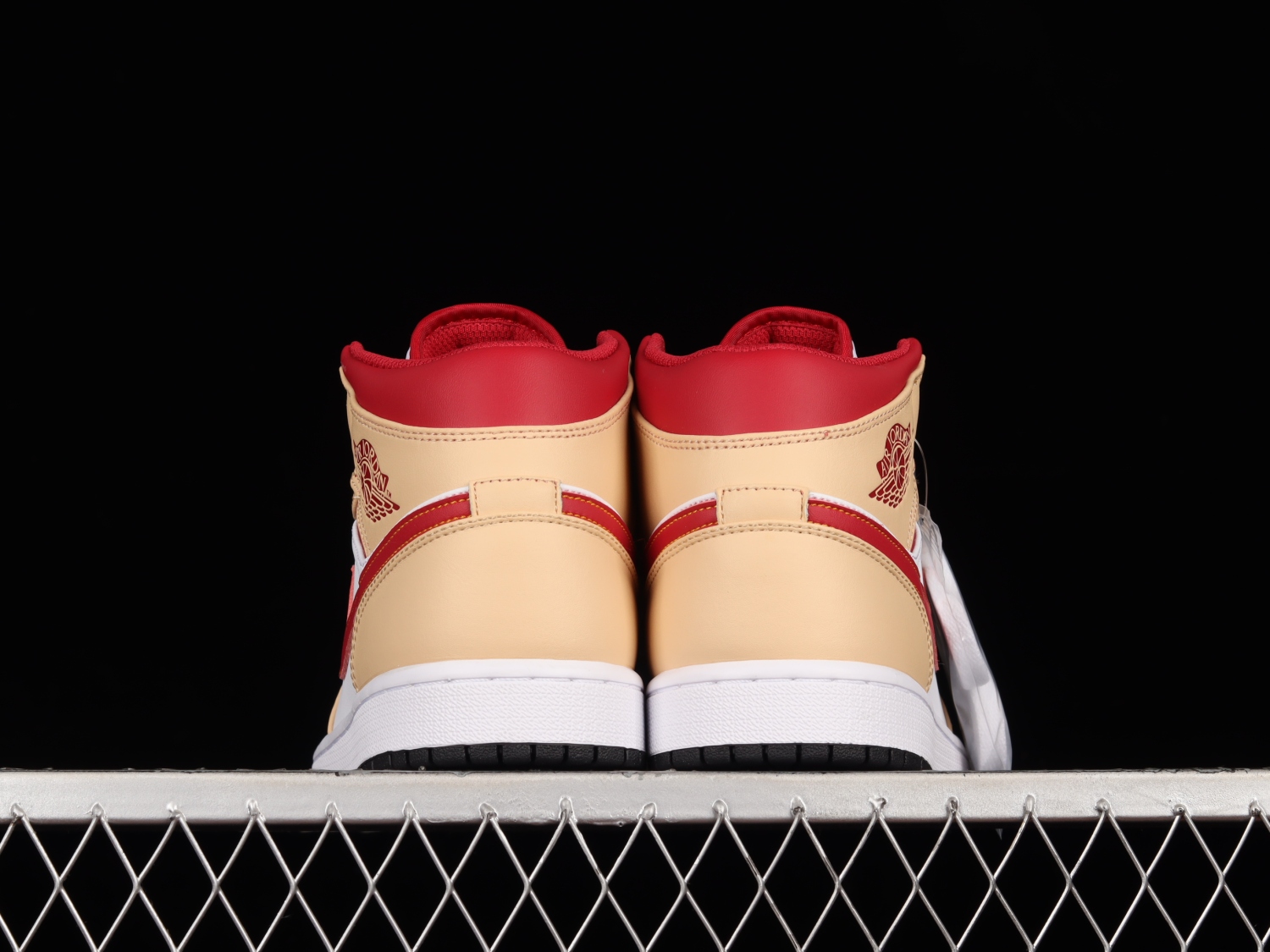 Jordan 1 Mid Light Curry Cardinal (GS) 554724-201