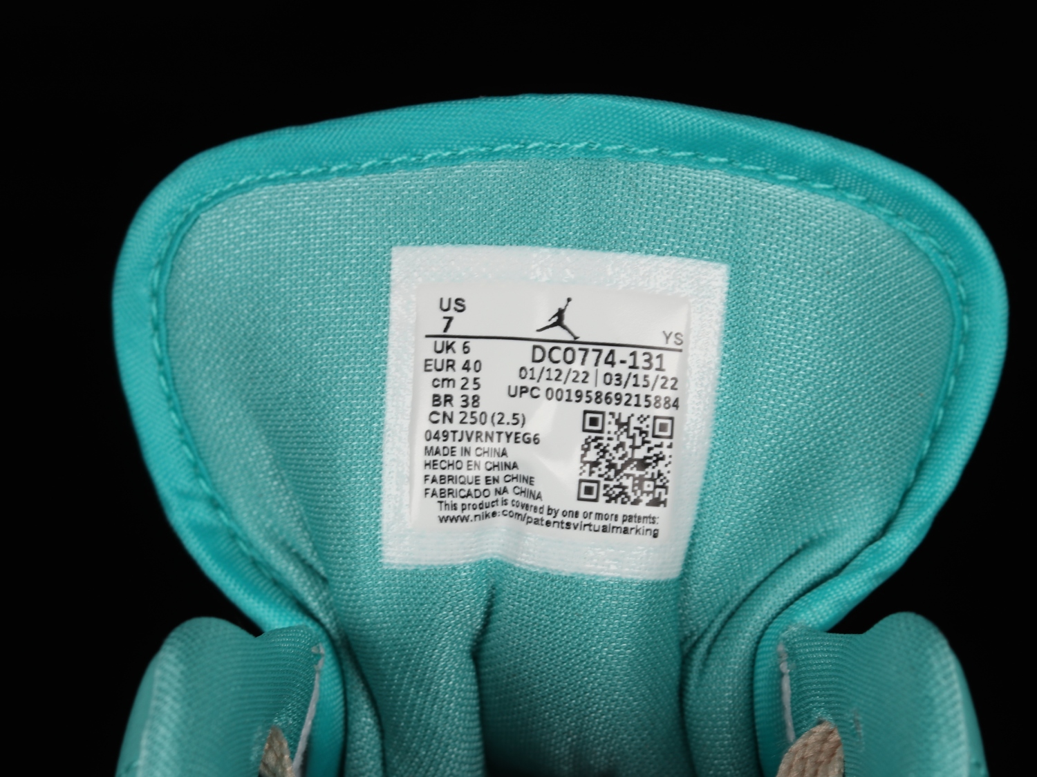 Jordan 1 Low Tropical Teal (W) DC0774-131