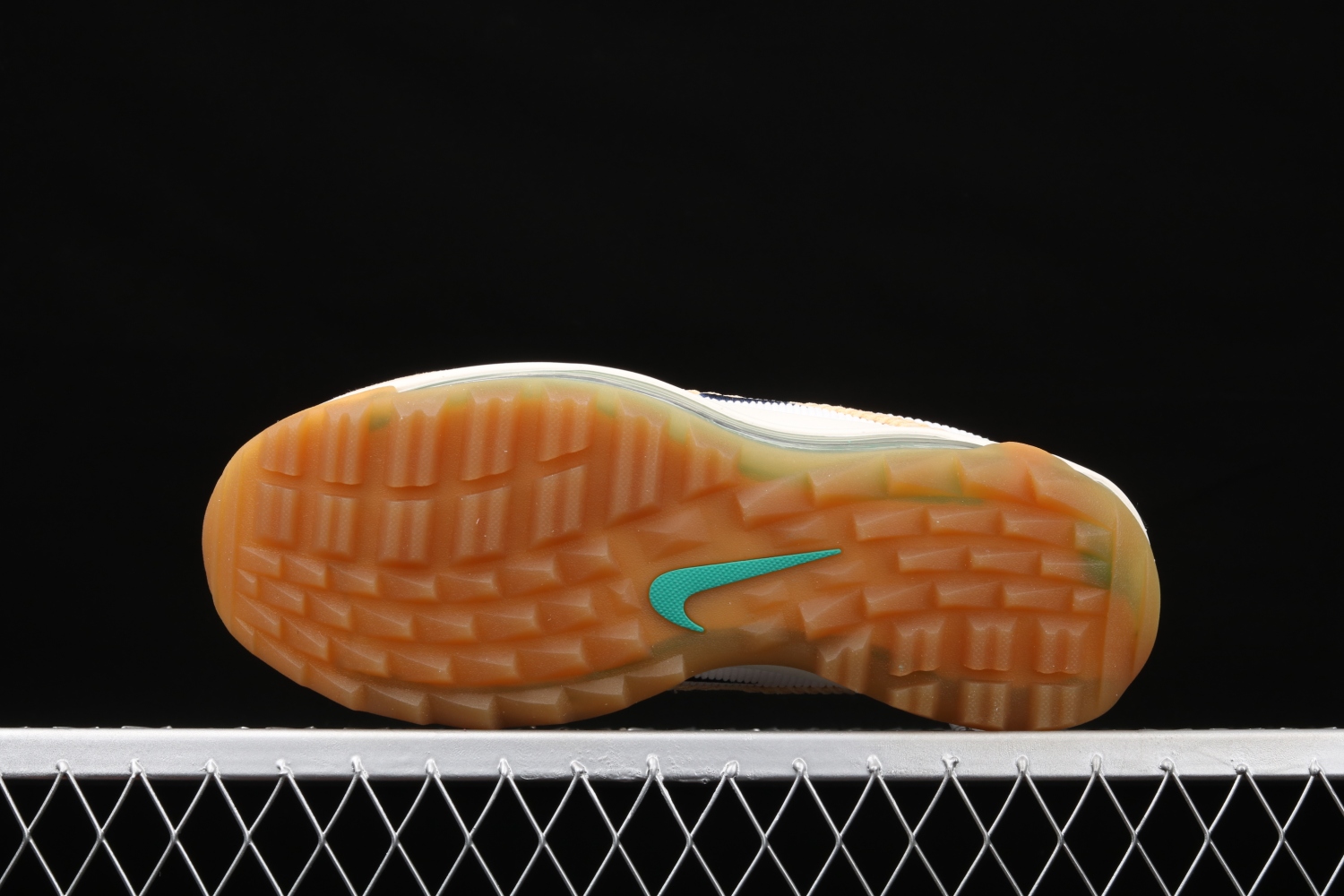 Nike Air Max 97 Golf NRG Celestial Gold  CJ0563-200